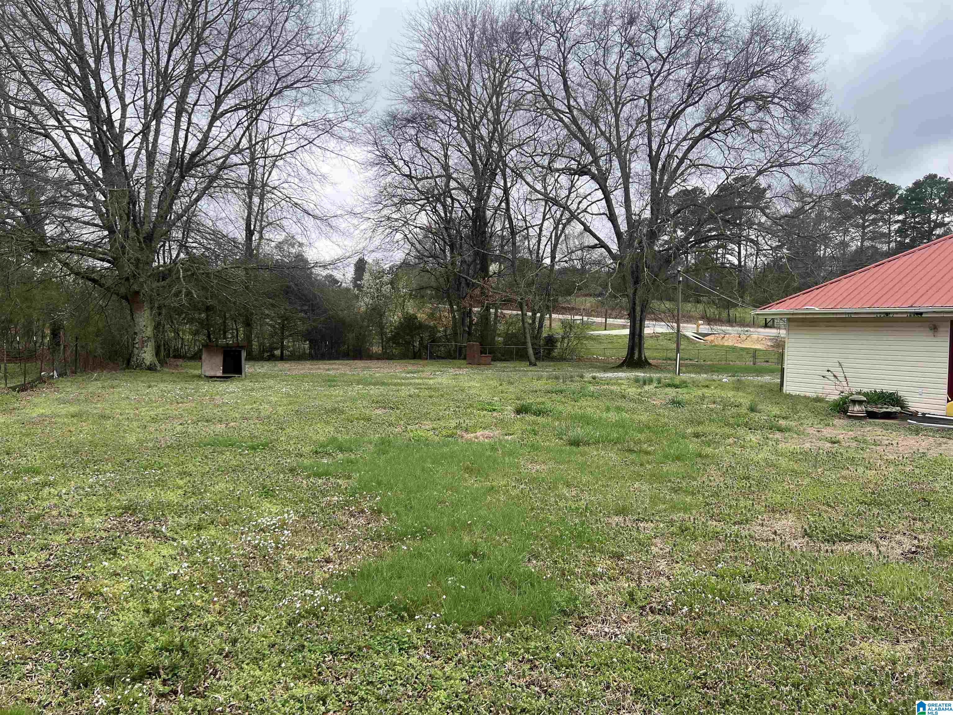 Photo 3 of Single family home for sale at 3400 Highway 132, Oneonta, AL 35121 | MLS# 21445825 | Listing updated on 2026-03-28