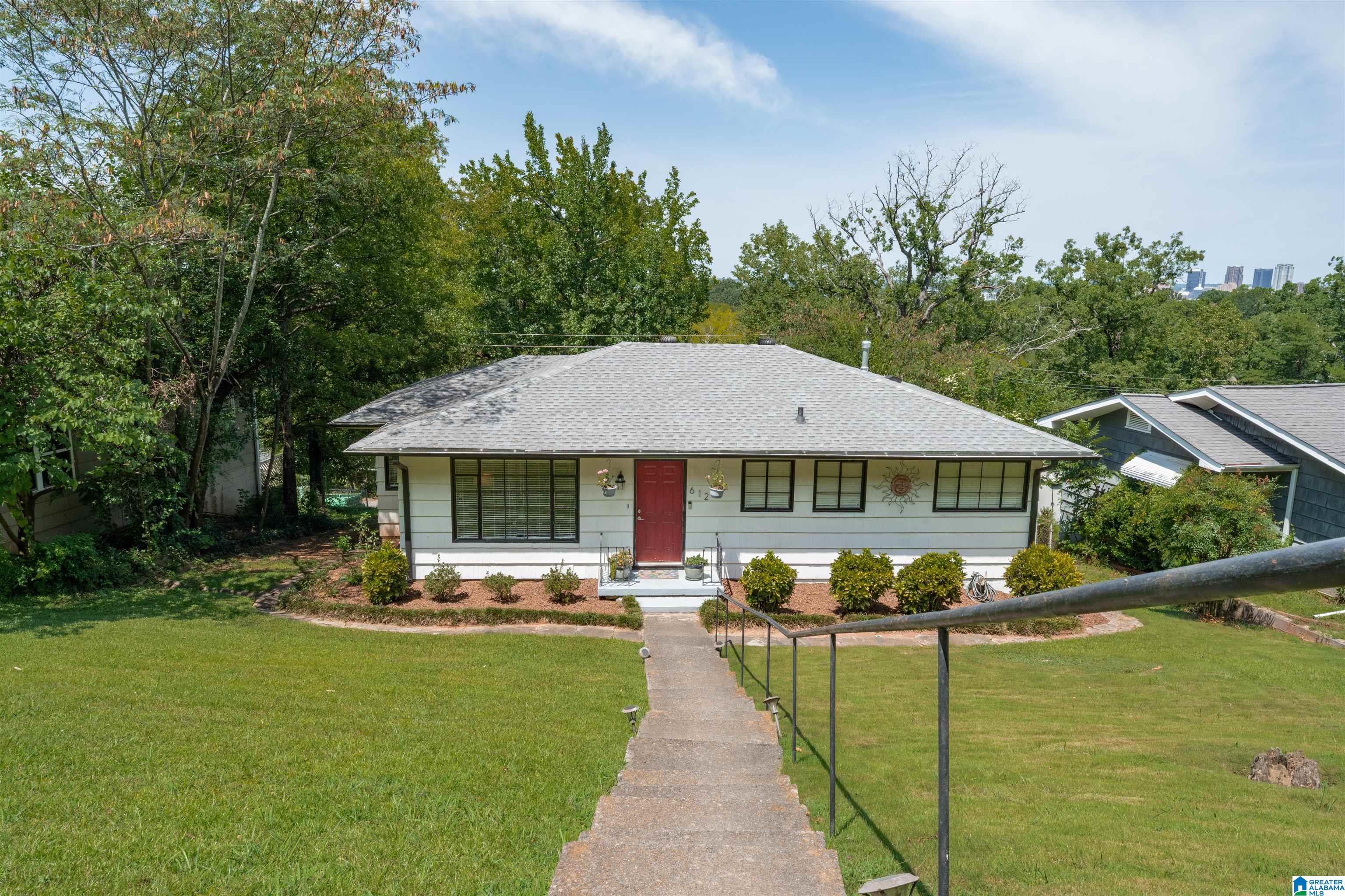 Homes for sale in Birmingham, AL | 612 S 22nd Avenue, Birmingham, AL 35205 | MLS# 21445827