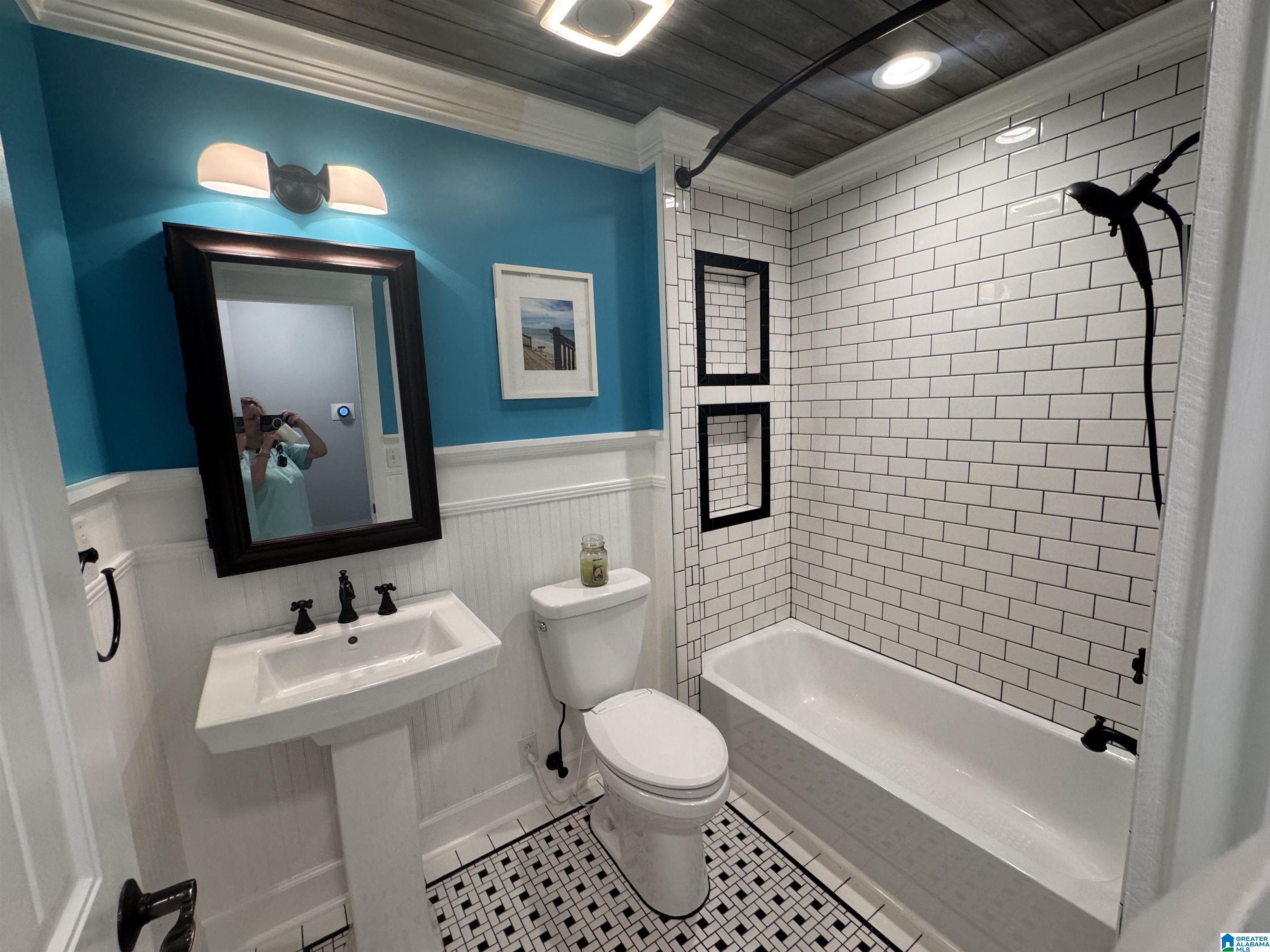 Homes for sale in Birmingham, AL | 140 Brook Highland Cove, Birmingham, AL 35242 | MLS# 21445851