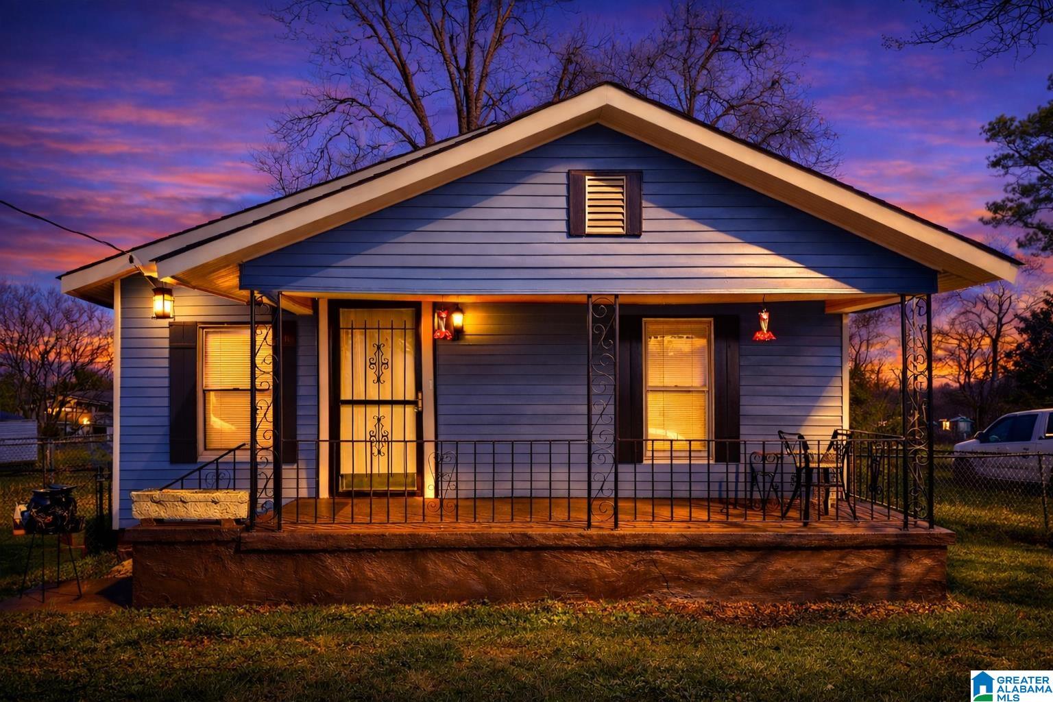 Homes for sale in Birmingham, AL | 3408 Laurel Avenue Sw, Birmingham, AL 35221 | MLS# 21445867