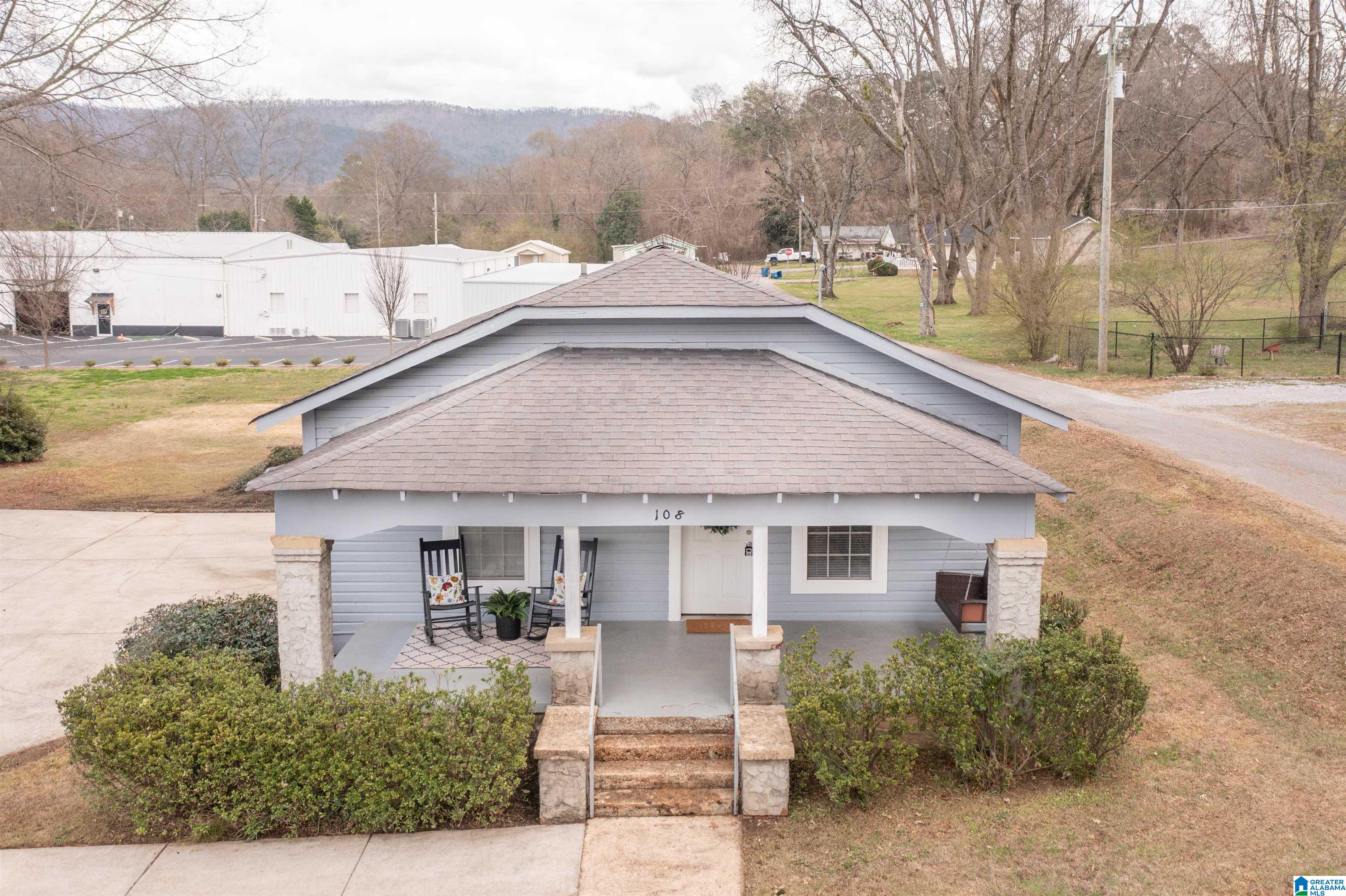 Homes for sale in Jacksonville, AL | 108 Church Avenue Se, Jacksonville, AL 36265 | MLS# 21445885