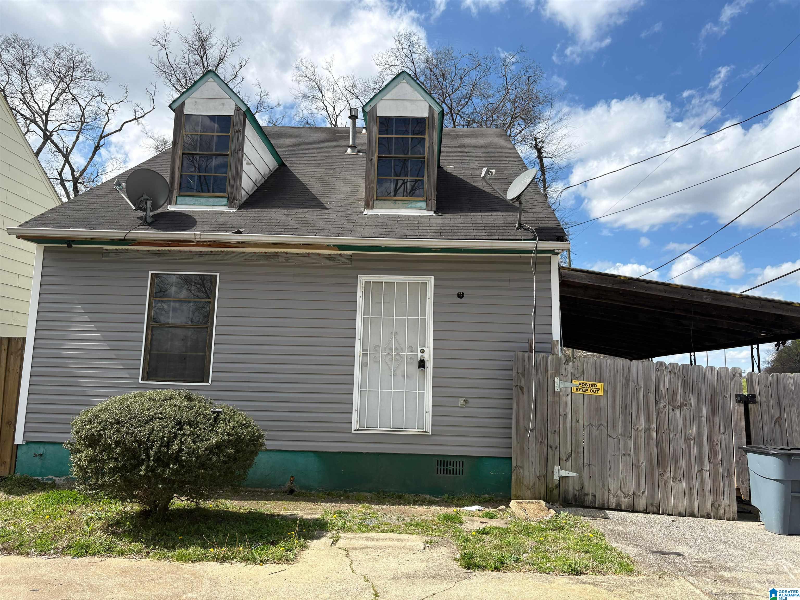 Homes for sale in Birmingham, AL | 990 52nd Way N, Birmingham, AL 35212 | MLS# 21445893