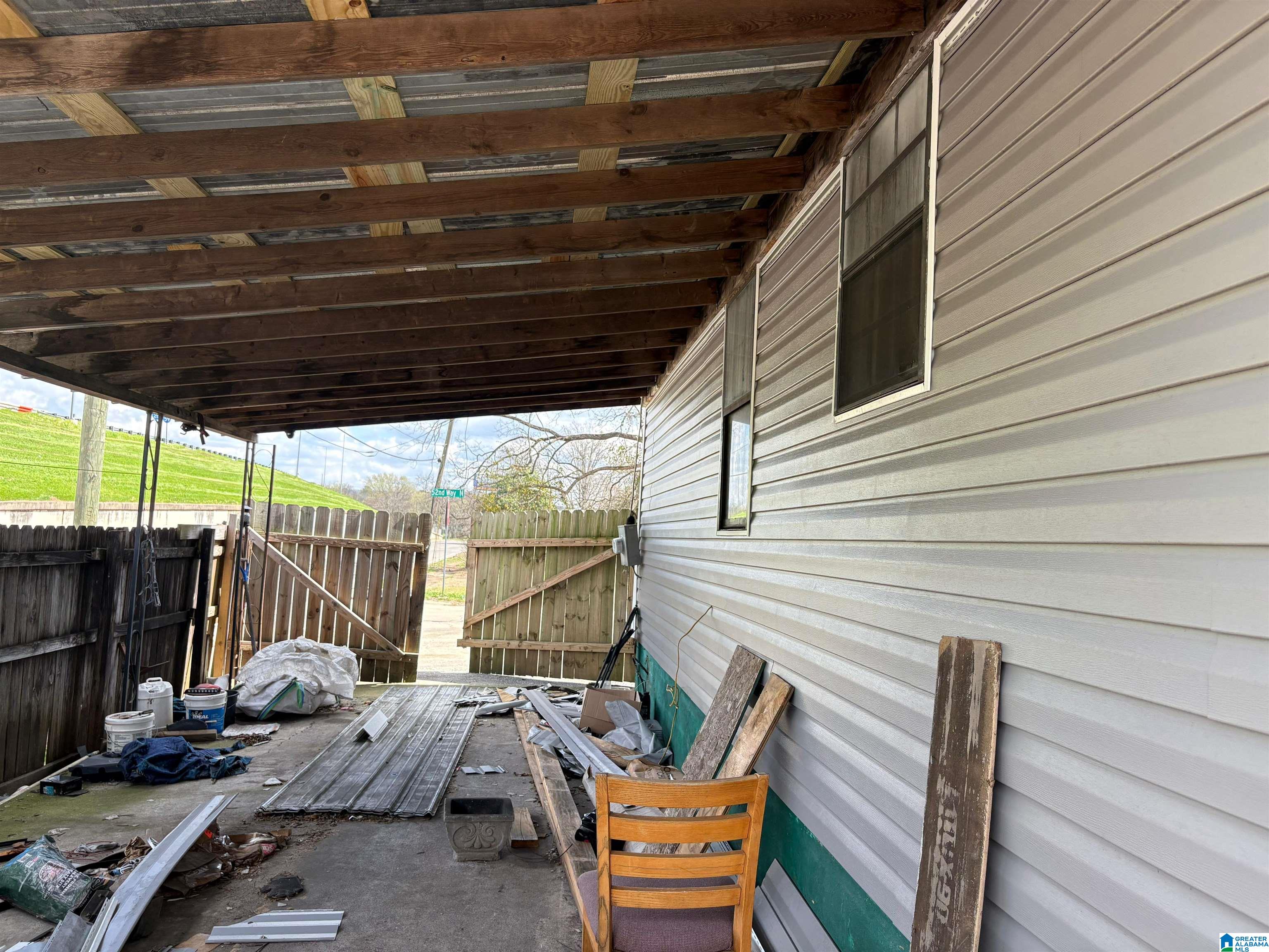 Homes for sale in Birmingham, AL | 990 52Nd Way N, Birmingham, AL 35212 | MLS# 21445893