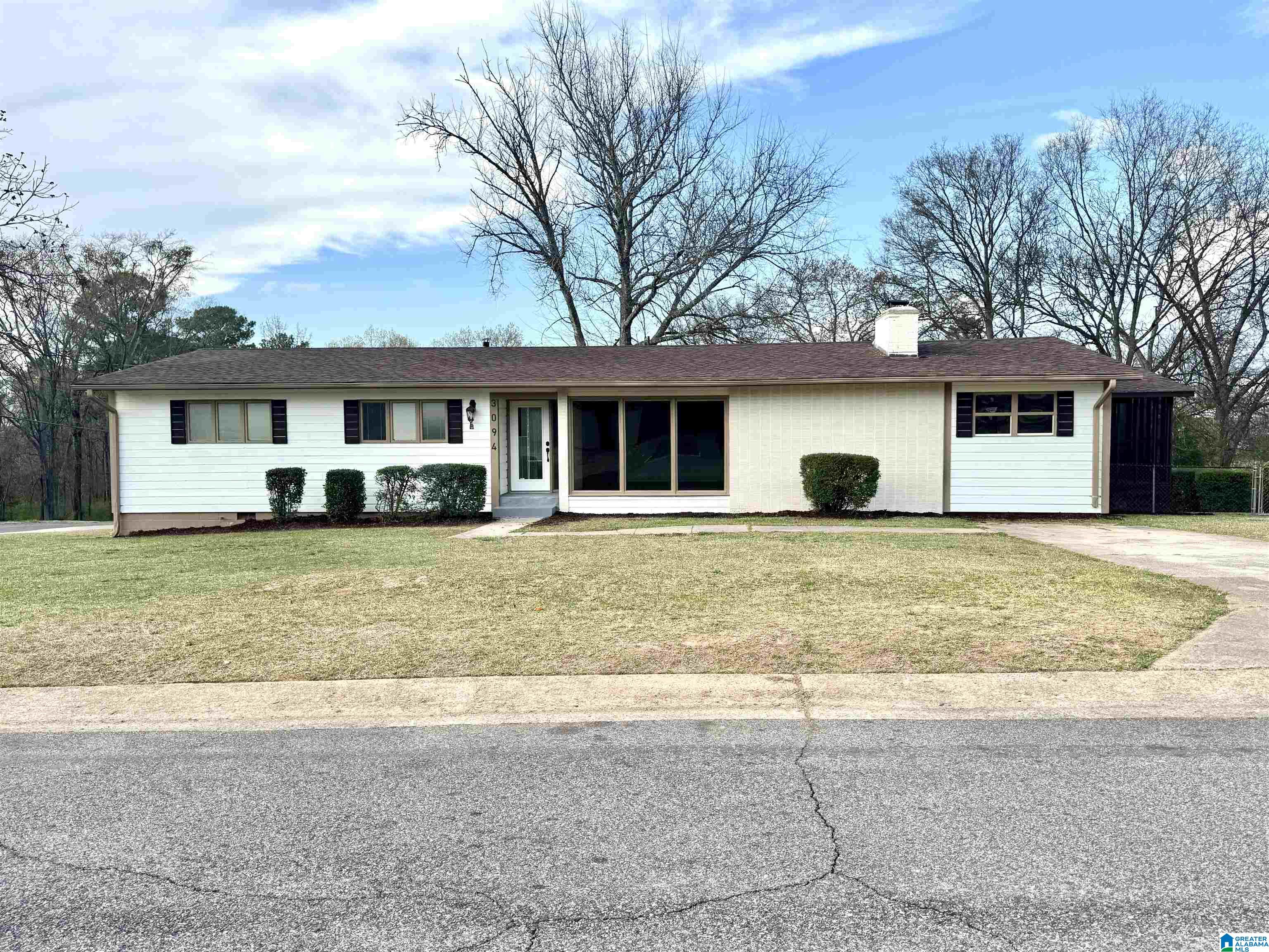 Homes for sale in Birmingham, AL | 3094 Wenonah Park Road Sw, Birmingham, AL 35211 | MLS# 21445938