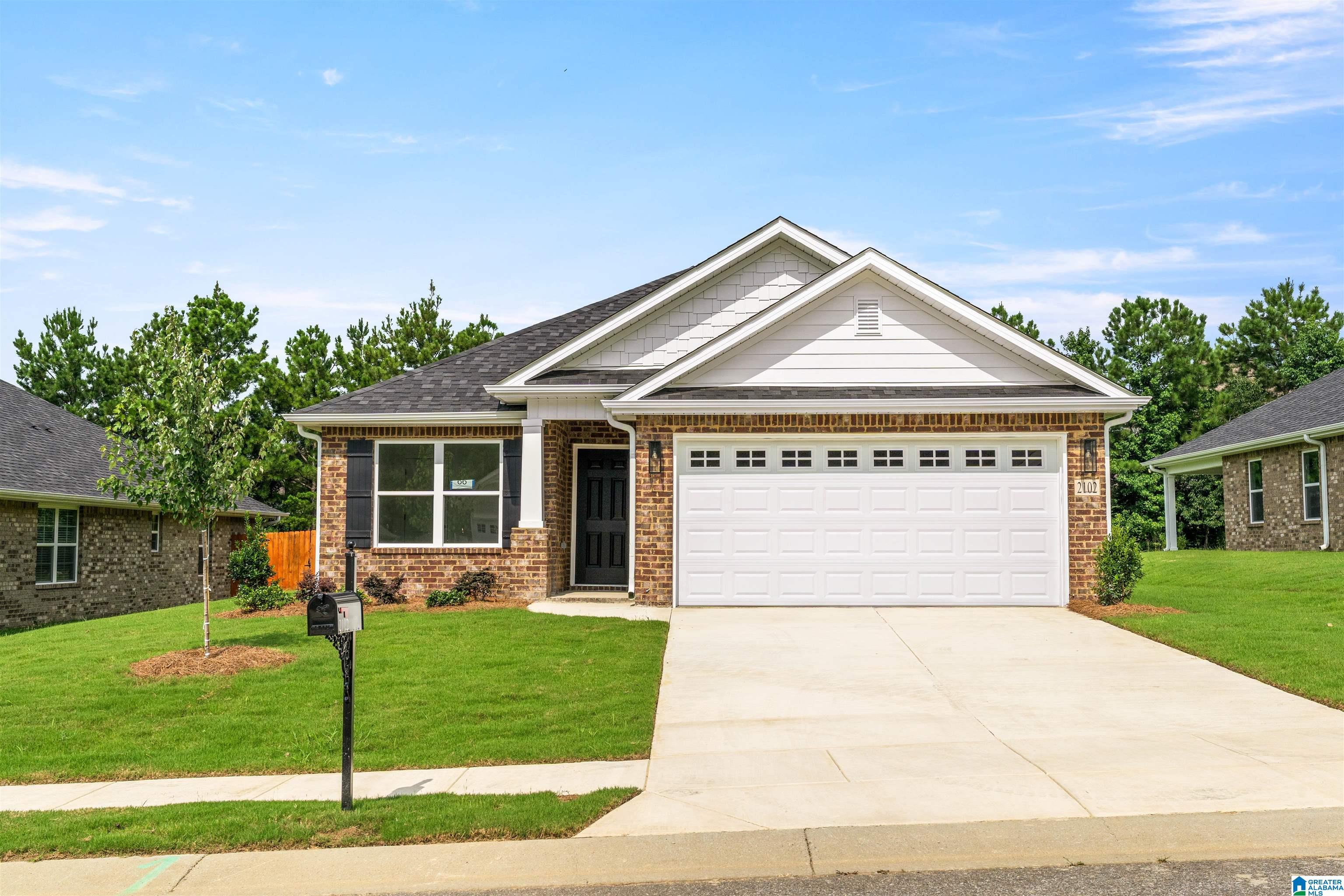 2102 TURQUOISE LANE