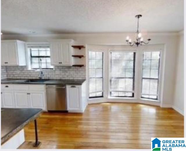 Homes for sale in Birmingham, AL | 1533 Shagbark Circle, Birmingham, AL 35235 | MLS# 21445950