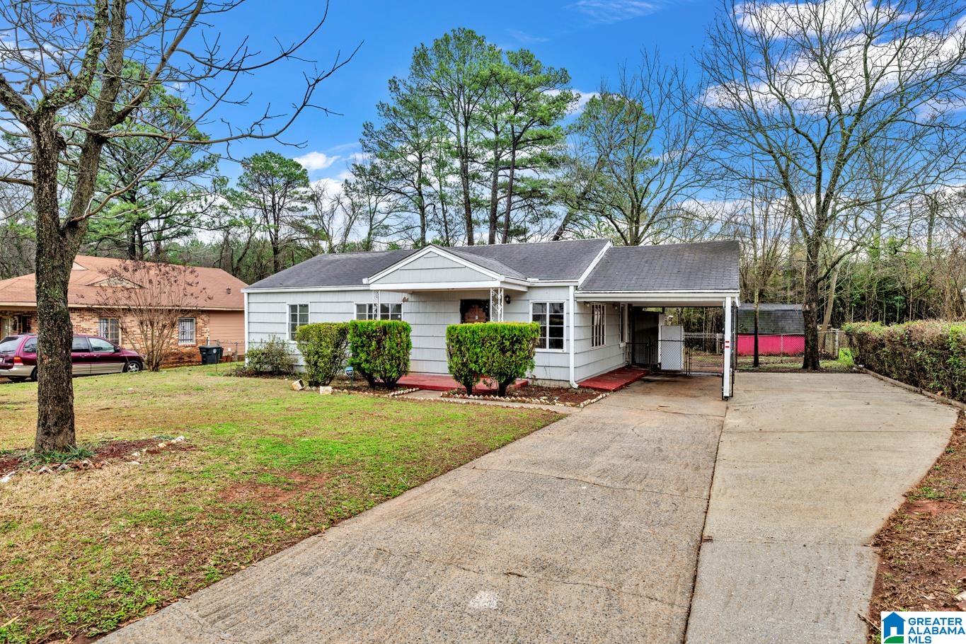 Homes for sale in Birmingham, AL | 1737 Grant Avenue Sw, Birmingham, AL 35211 | MLS# 21445958