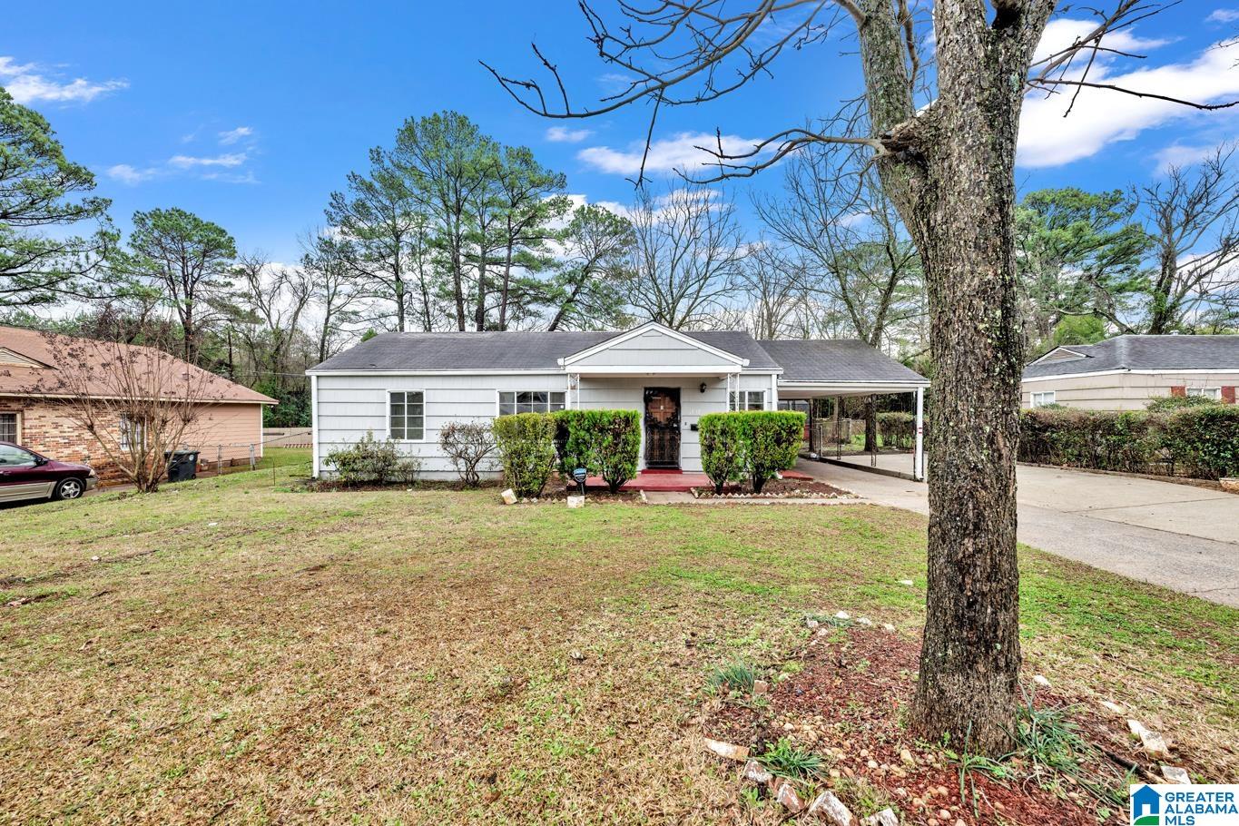 Homes for sale in Birmingham, AL | 1737 Grant Avenue Sw, Birmingham, AL 35211 | MLS# 21445958