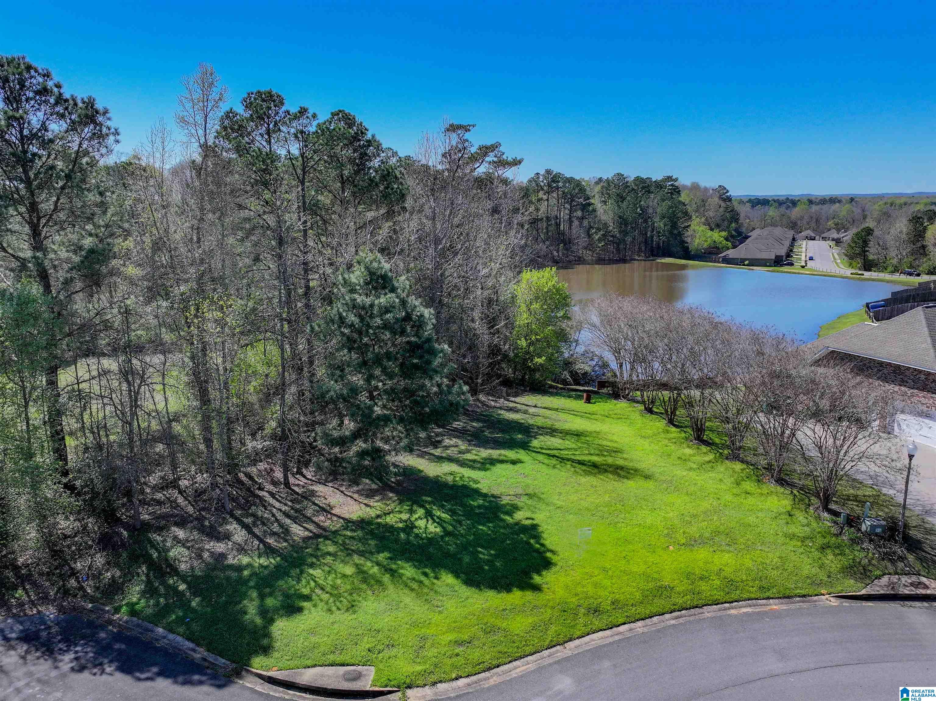 1701 WATERFORD LANE