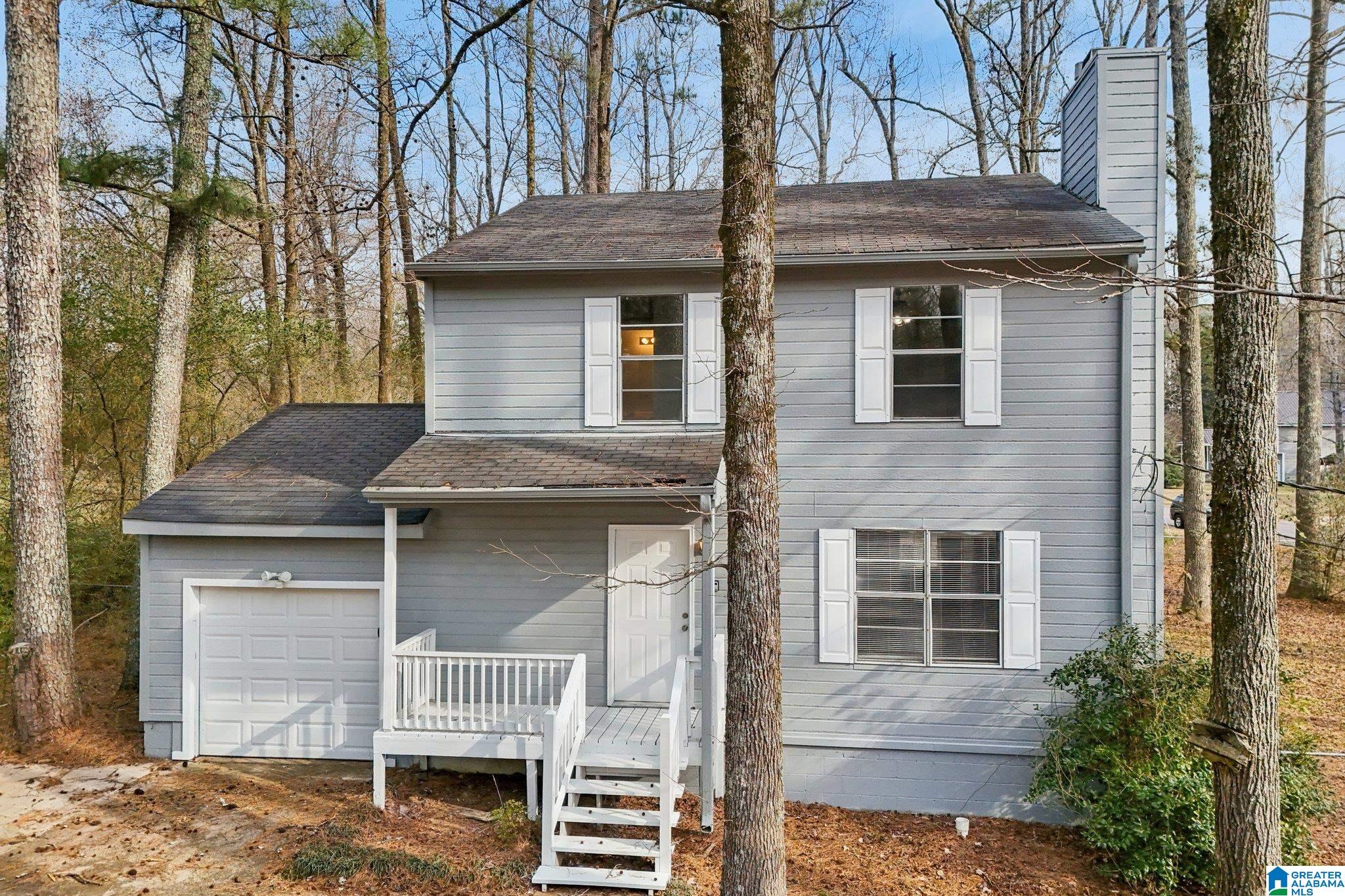 Photo 2 of Single family home for sale at 2301 Pentland Dr, Birmingham, AL 35235 | MLS# 21445988 | Listing updated on 2026-09-10