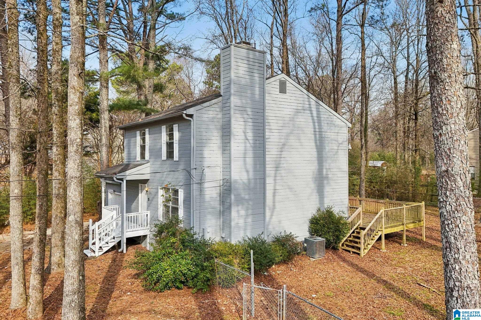Photo 3 of Single family home for sale at 2301 Pentland Dr, Birmingham, AL 35235 | MLS# 21445988 | Listing updated on 2026-09-10