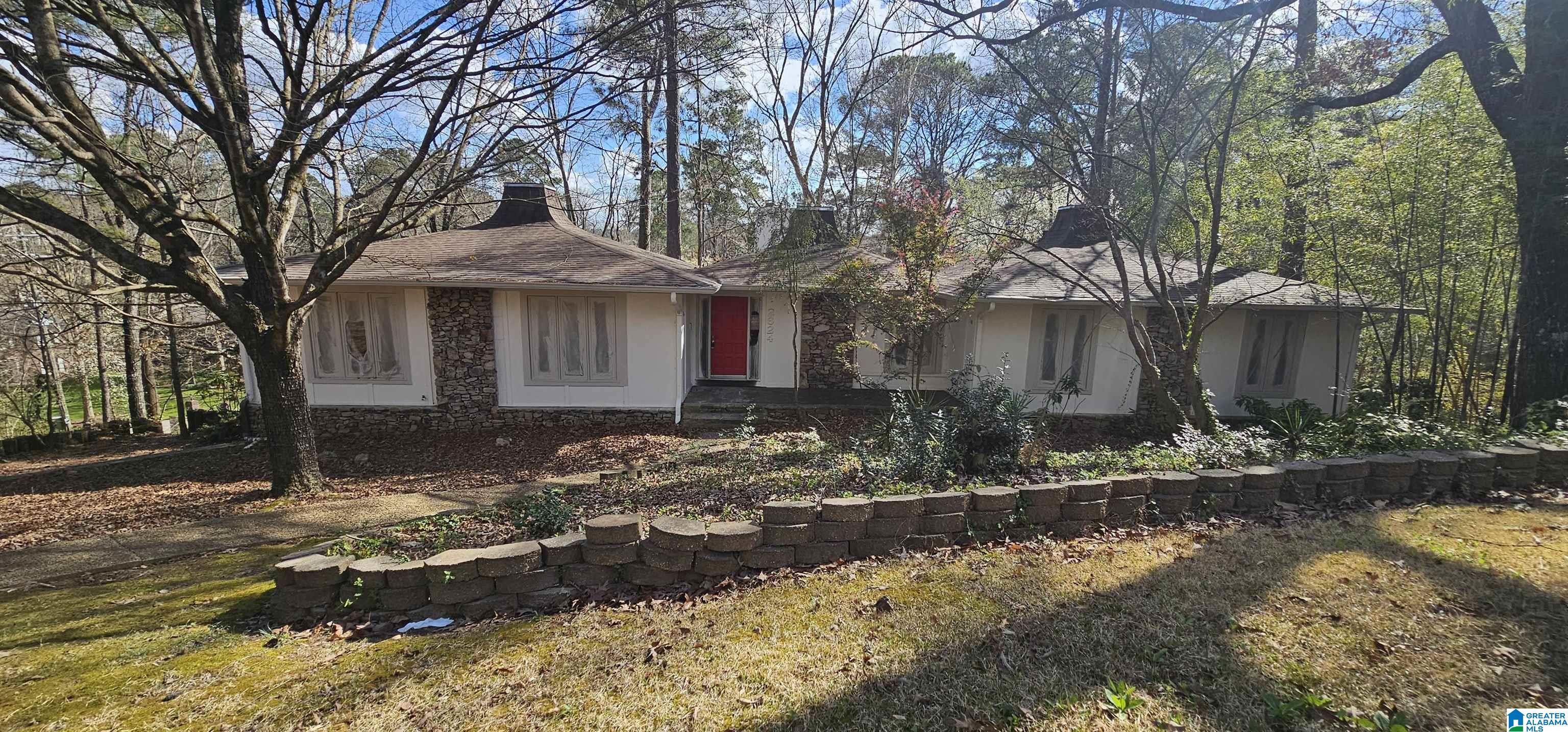 2nd image of 2624 Creekview Dr, Hoover, AL 35226 | MLS# 21445989