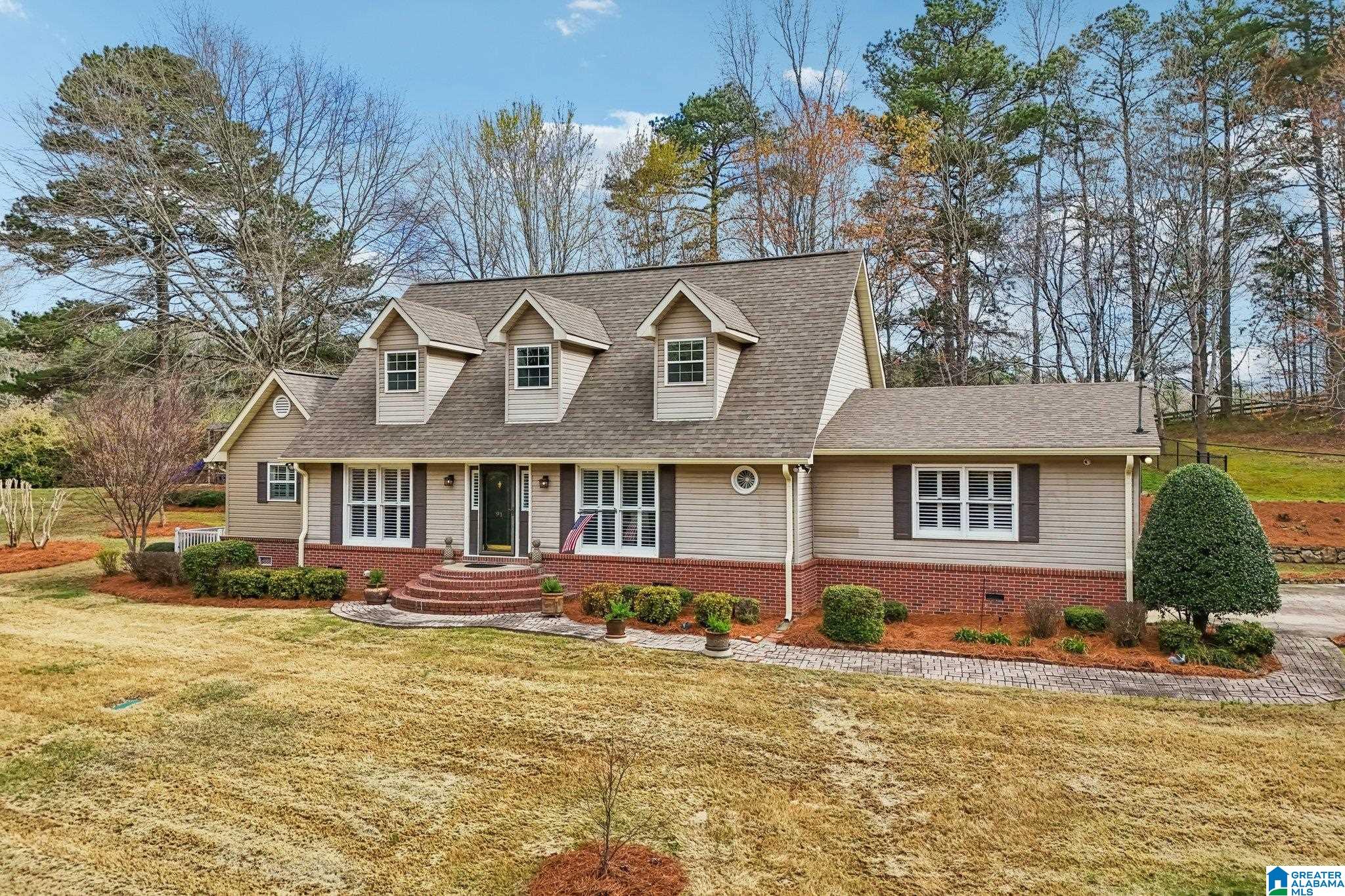 Homes for sale in Oneonta, AL | 91 Hilltop Road, Oneonta, AL 35121 | MLS# 21446014