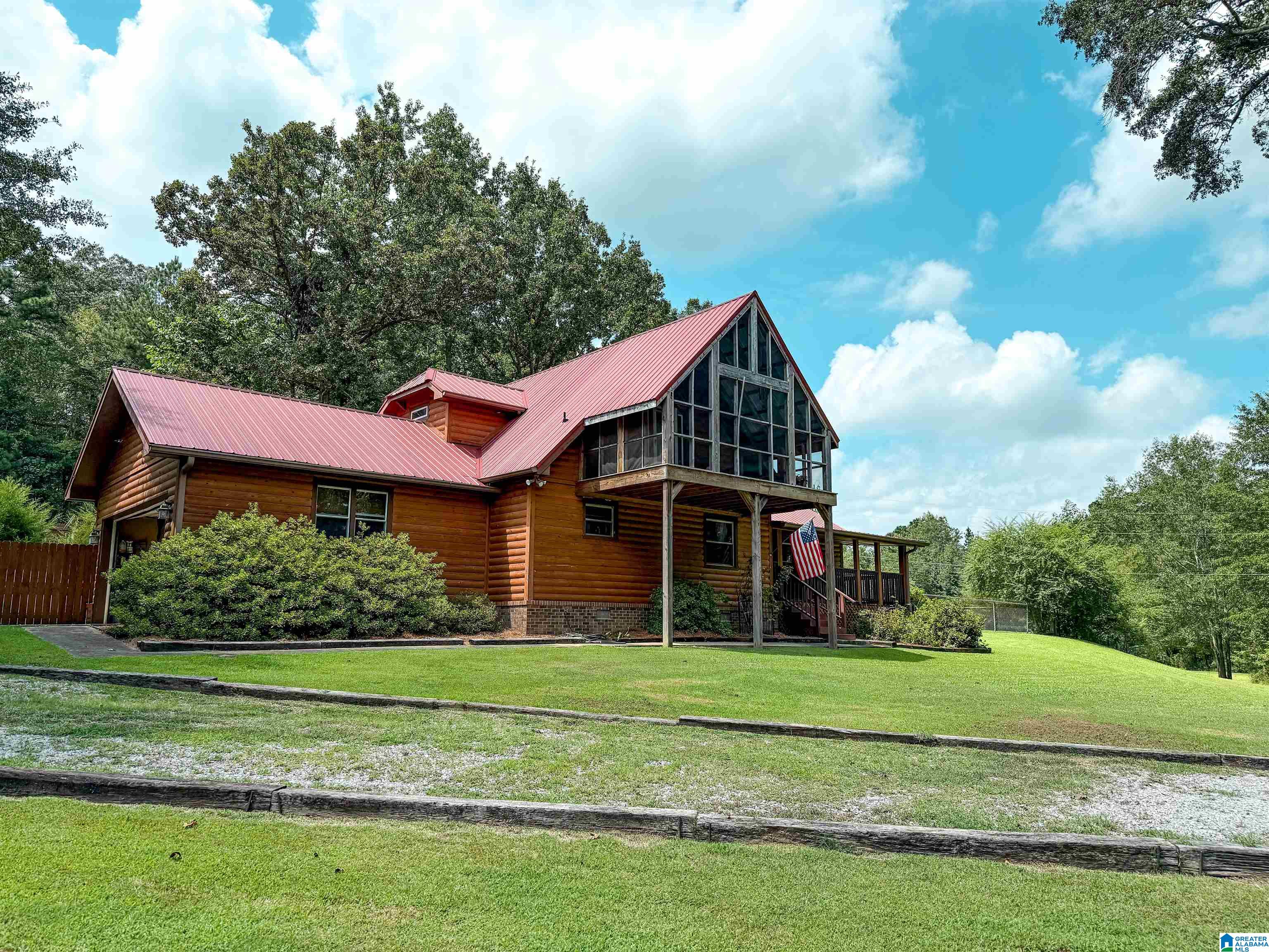 Homes for sale in Hanceville, AL | 261 County Road 604, Hanceville, AL 35077 | MLS# 21446015