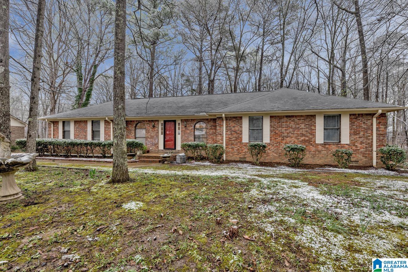 Homes for sale in Jasper, AL | 2001 Pawnee Dr, Jasper, AL 35504 | MLS# 21446030
