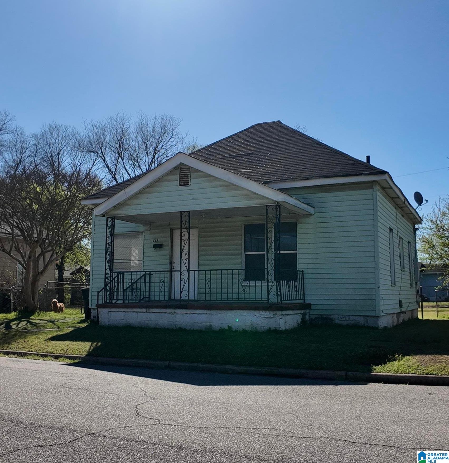 Photo 3 of Sale Pending at 731 7th Street, Birmingham, AL 35214 | MLS# 21446163 | Listing updated on 2026-04-07