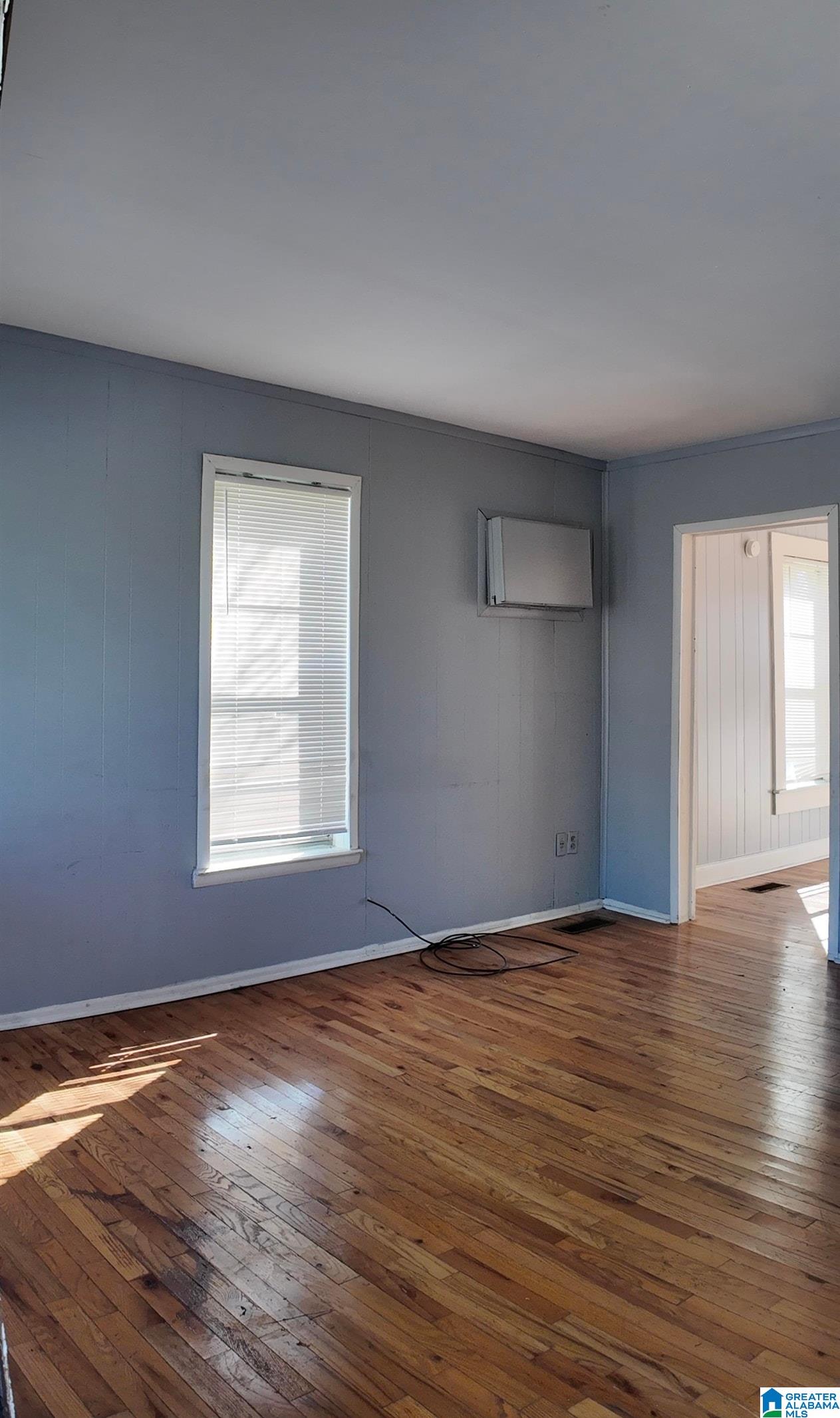 Photo 4 of Sale Pending at 731 7th Street, Birmingham, AL 35214 | MLS# 21446163 | Listing updated on 2026-04-07