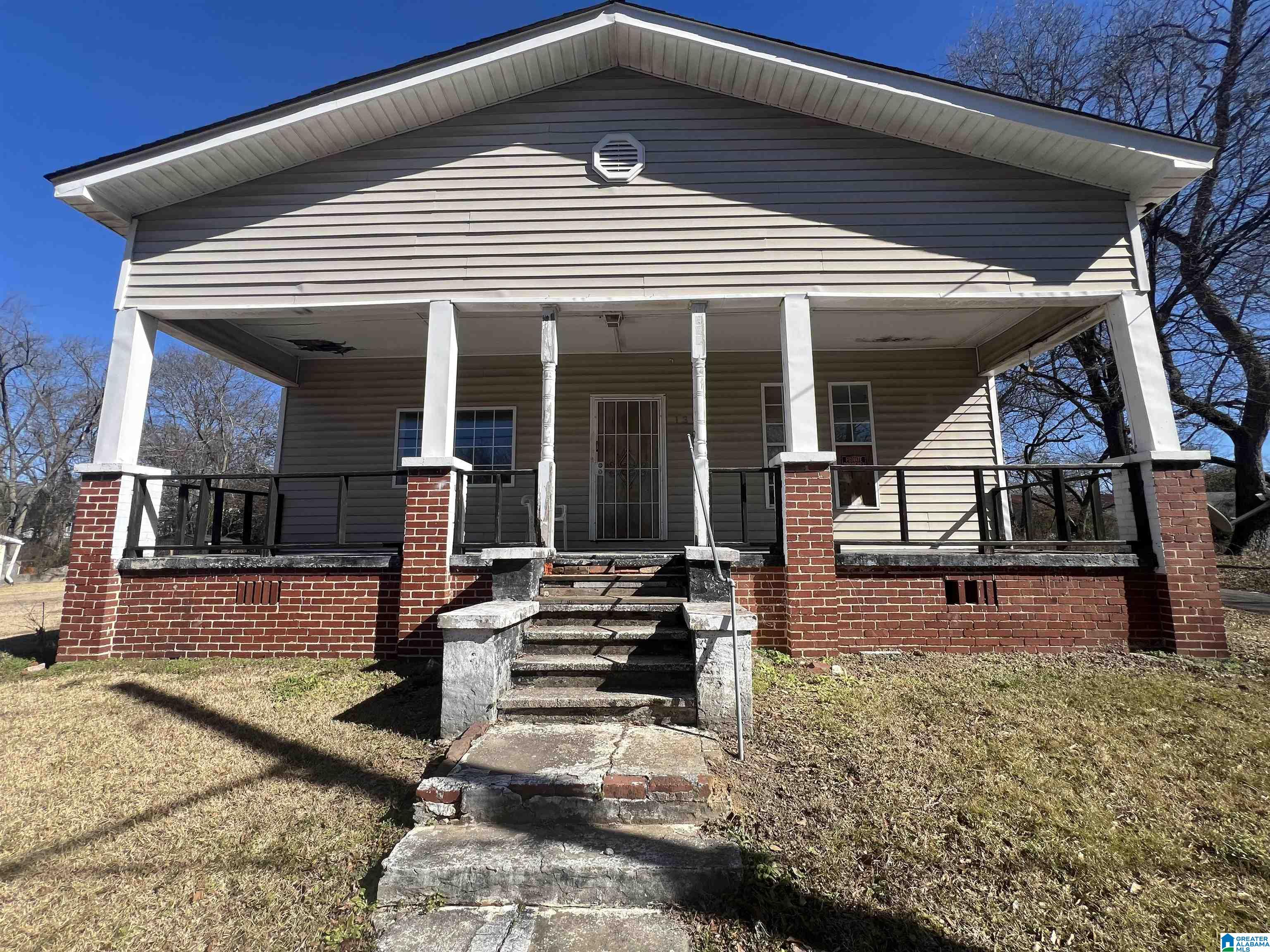 Homes for sale in Birmingham, AL | 139 Avenue Y, Birmingham, AL 35214 | MLS# 21446243