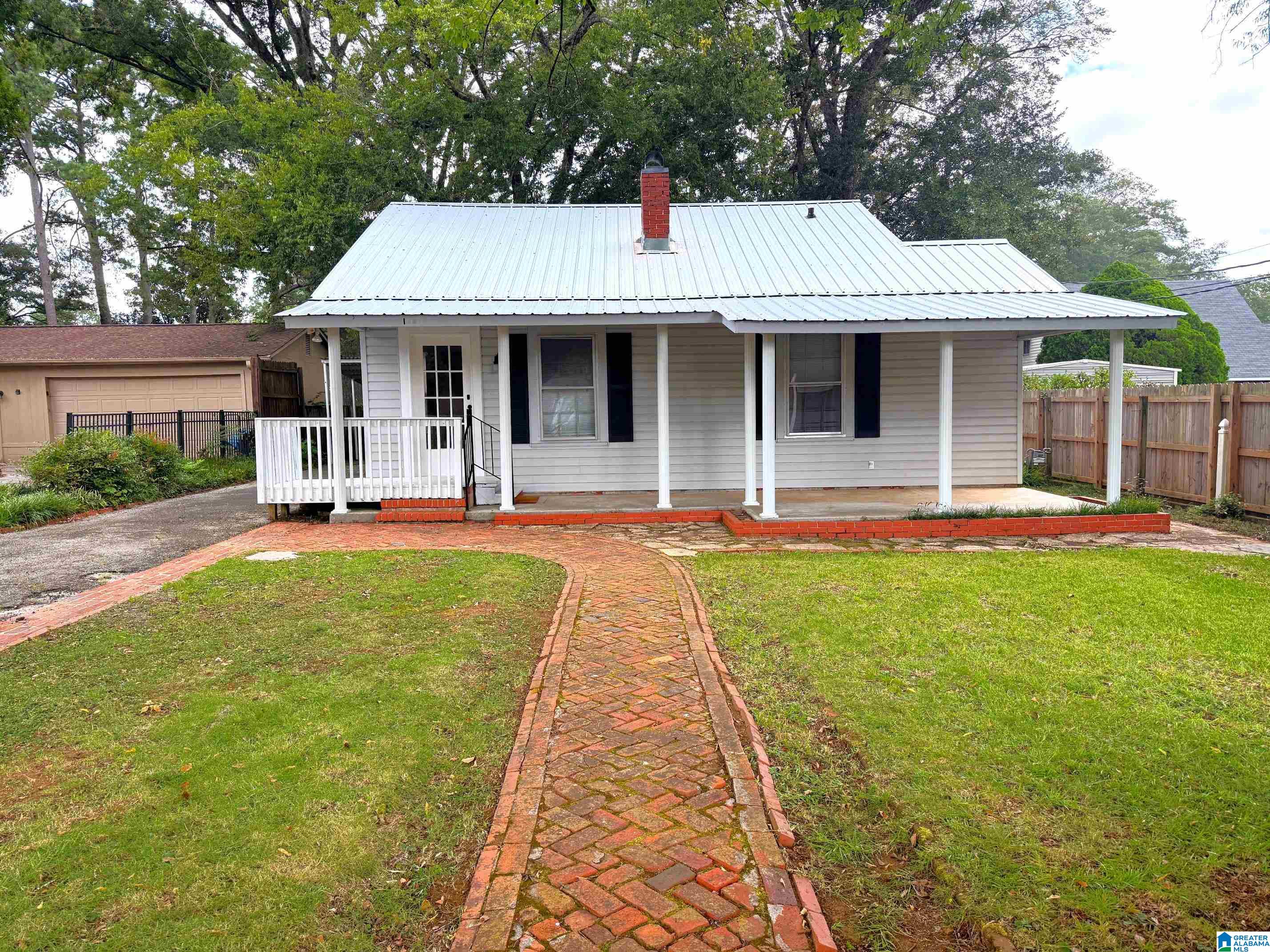 Photo 1 of Single family home for sale at 1030 Moody St, Montevallo, AL 35115 | MLS# 21446314 | Listing updated on 2026-09-03