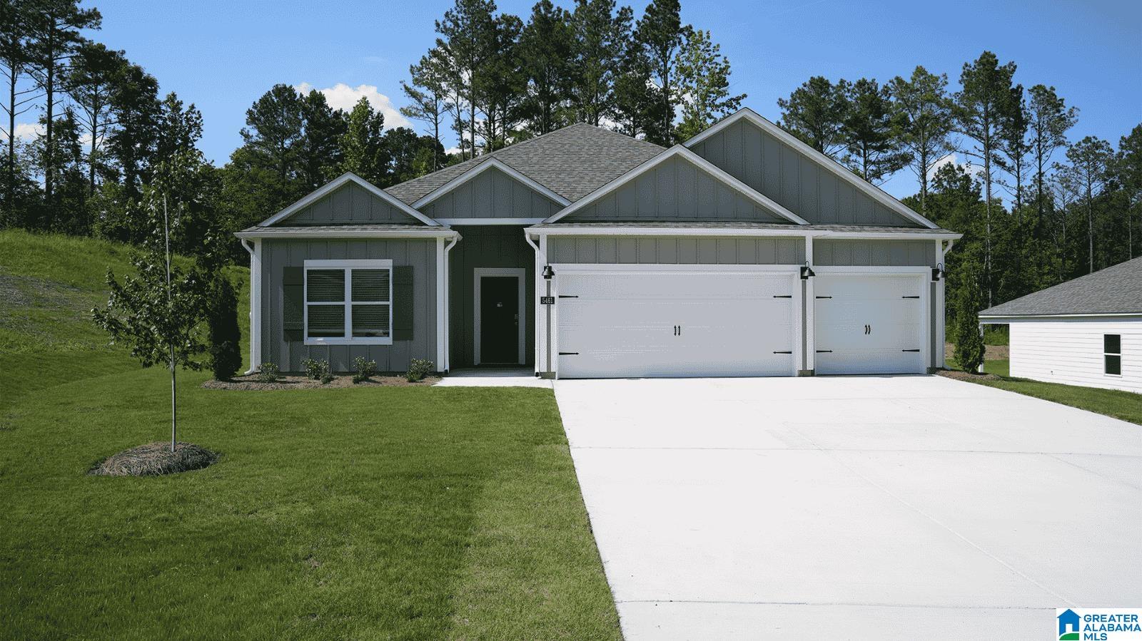 Homes for sale in Bessemer, AL | 5461 Shady Maple Dr, Bessemer, AL 35022 | MLS# 21446315