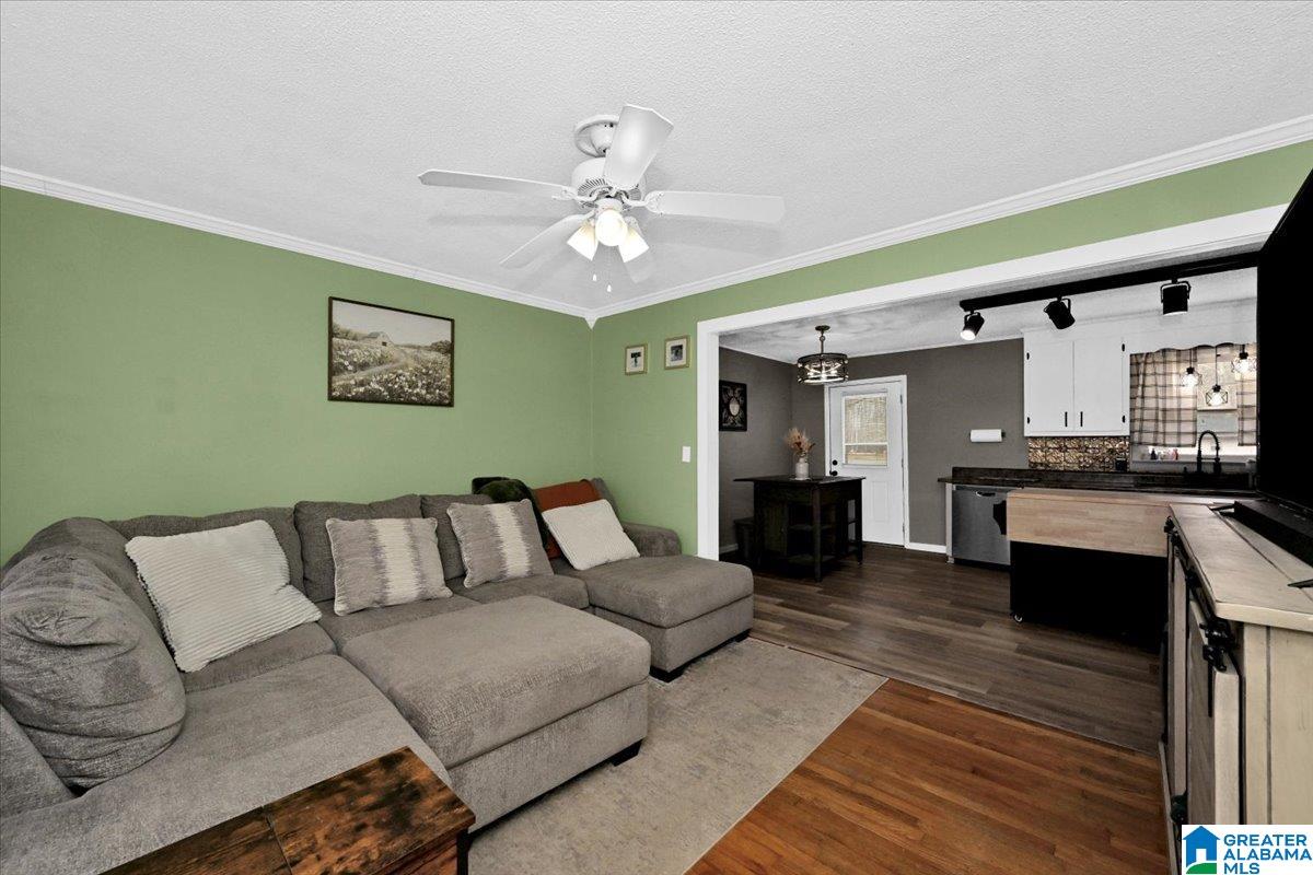 Homes for sale in Cullman, AL | 196 County Road 497, Cullman, AL 35055 | MLS# 21446405