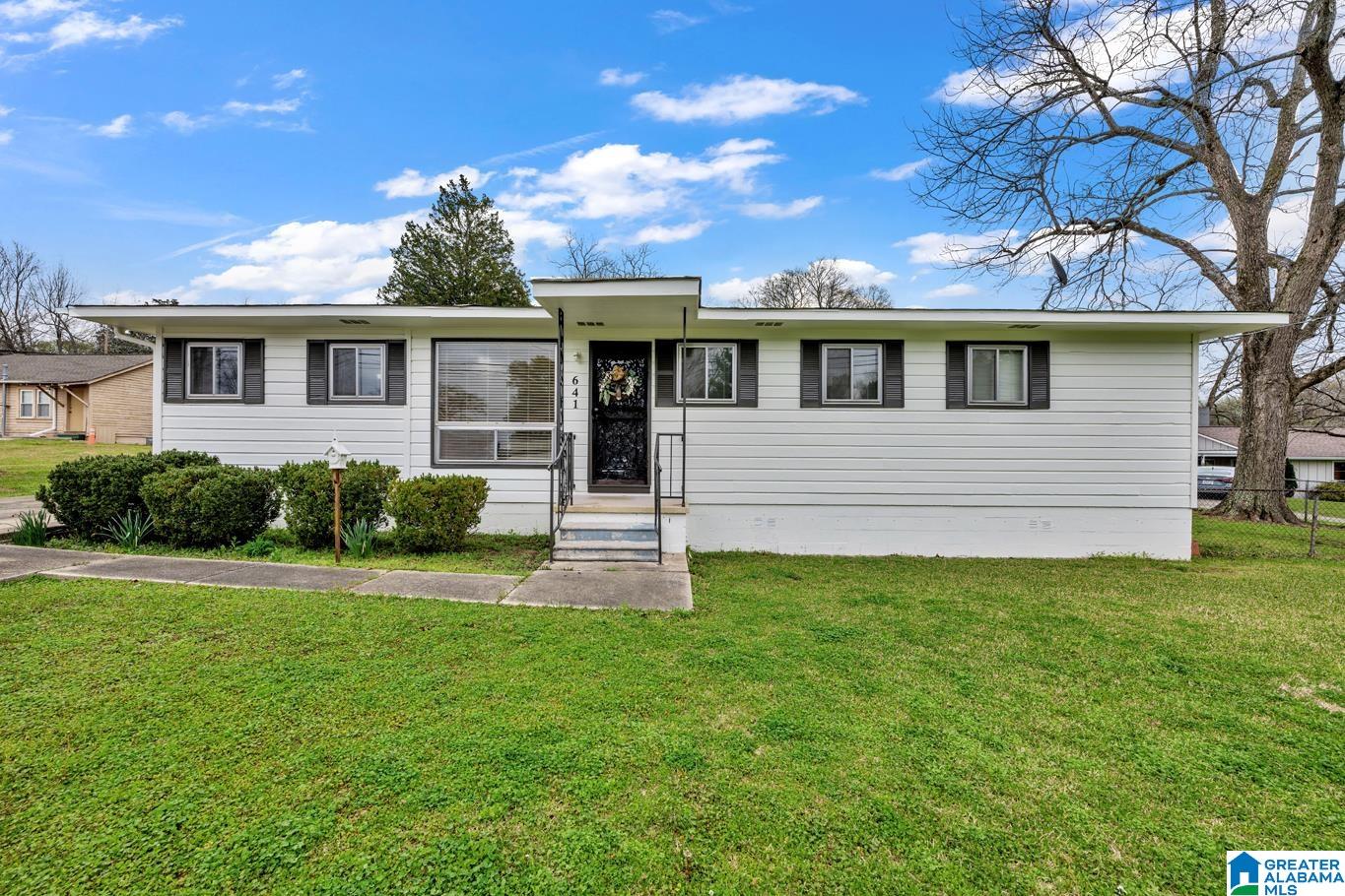 Homes for sale in Gardendale, AL | 641 Pineywood Road, Gardendale, AL 35071 | MLS# 21446411