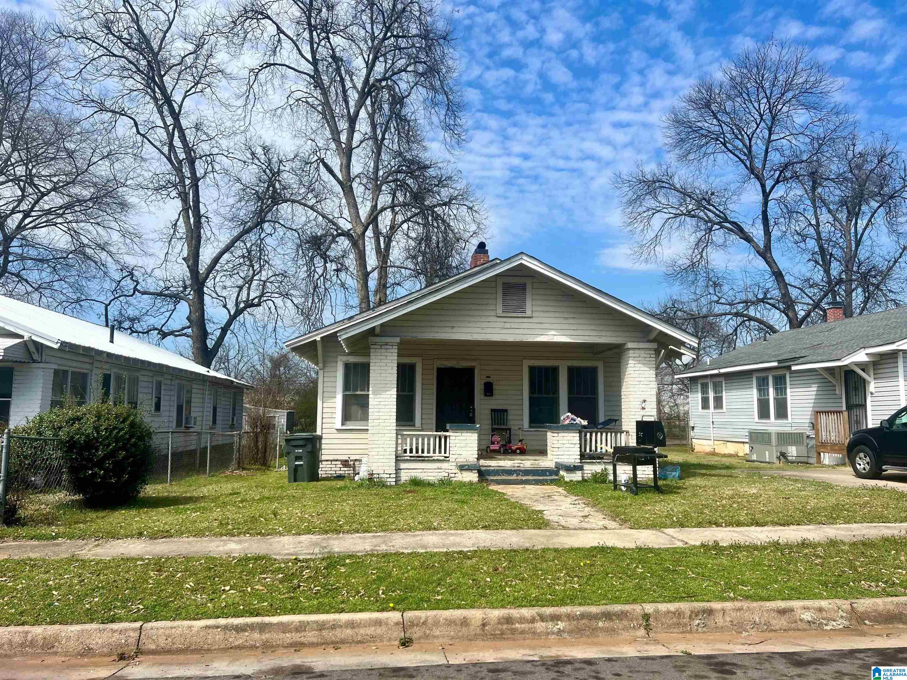 Homes for sale in Birmingham, AL | 628 Alabama Avenue Sw, Birmingham, AL 35211 | MLS# 21446475