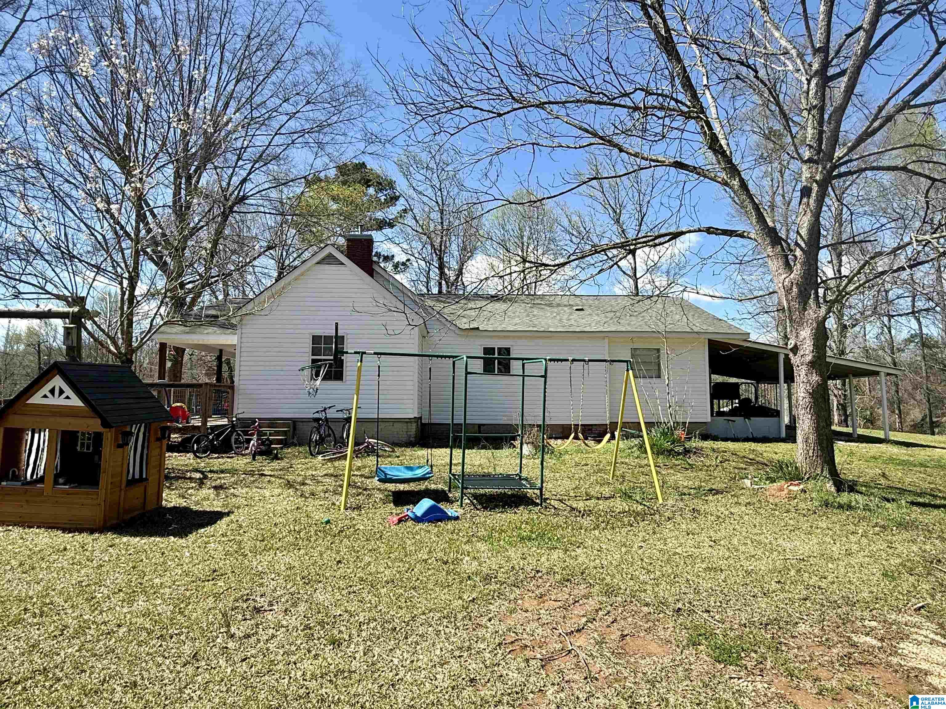 Homes for sale in Alexander City, AL | 2087 Trussell Road, Alexander City, AL 35010 | MLS# 21446509