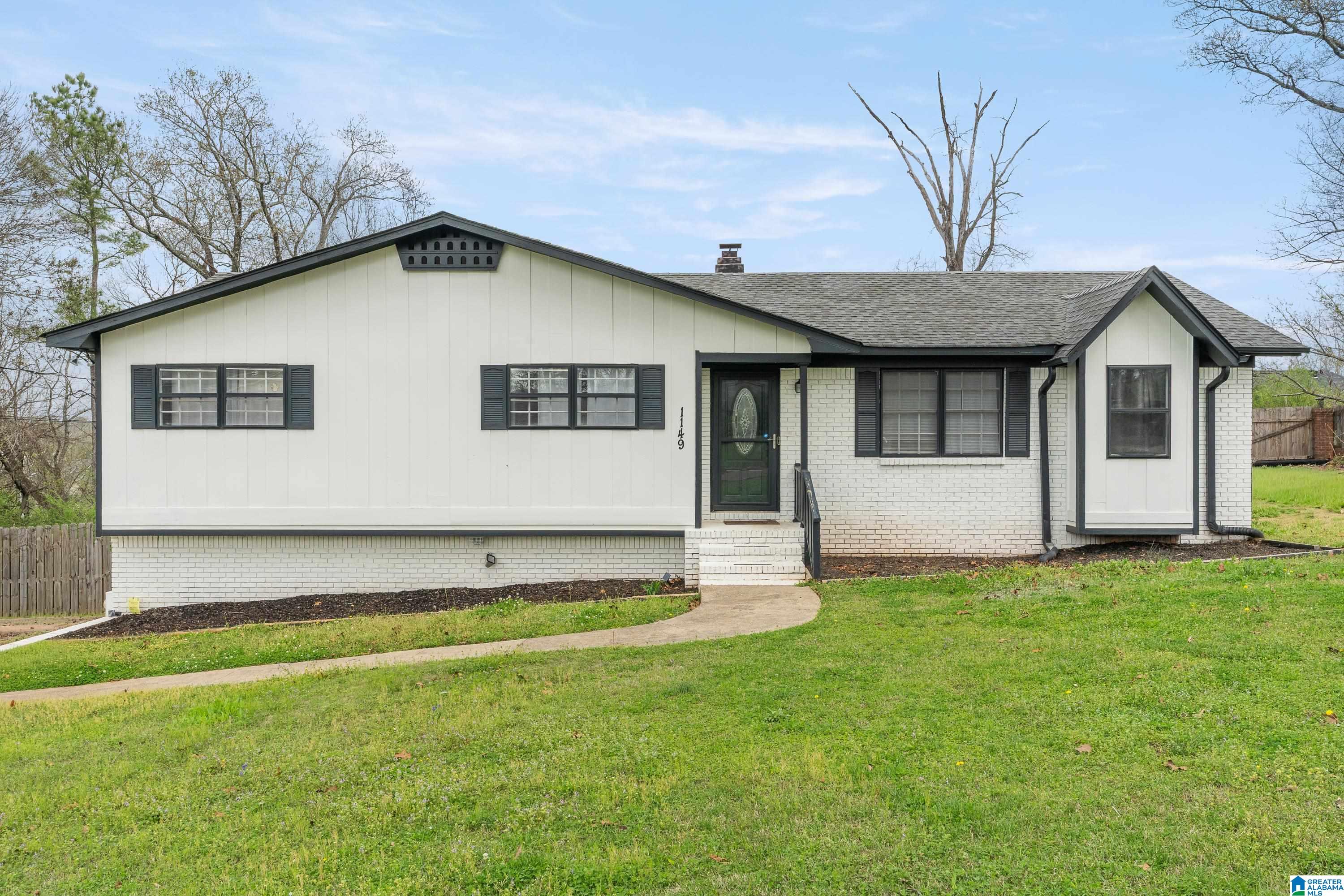 Homes for sale in Birmingham, AL | 1149 Westridge Circle, Birmingham, AL 35235 | MLS# 21446559