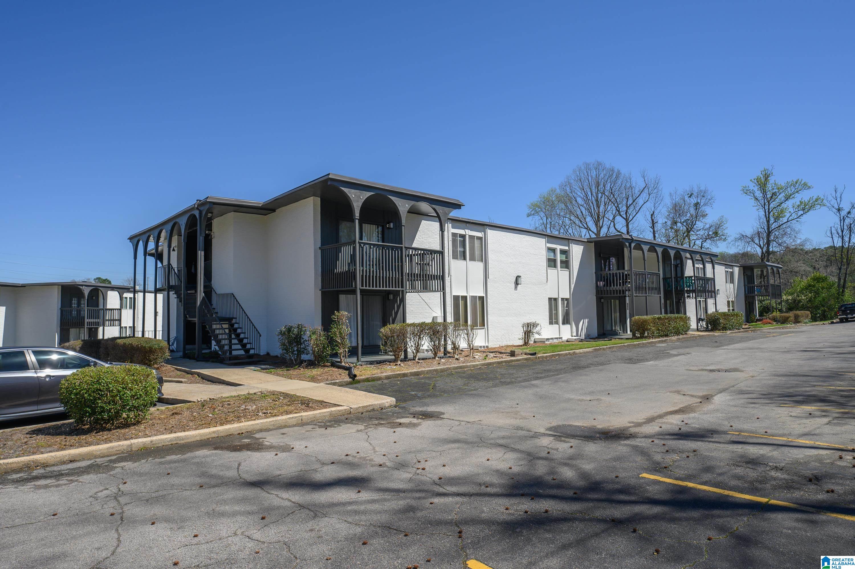 Homes for sale in Vestavia Hills, AL | 3029 Massey Road #F, Vestavia Hills, AL 35216 | MLS# 21446580