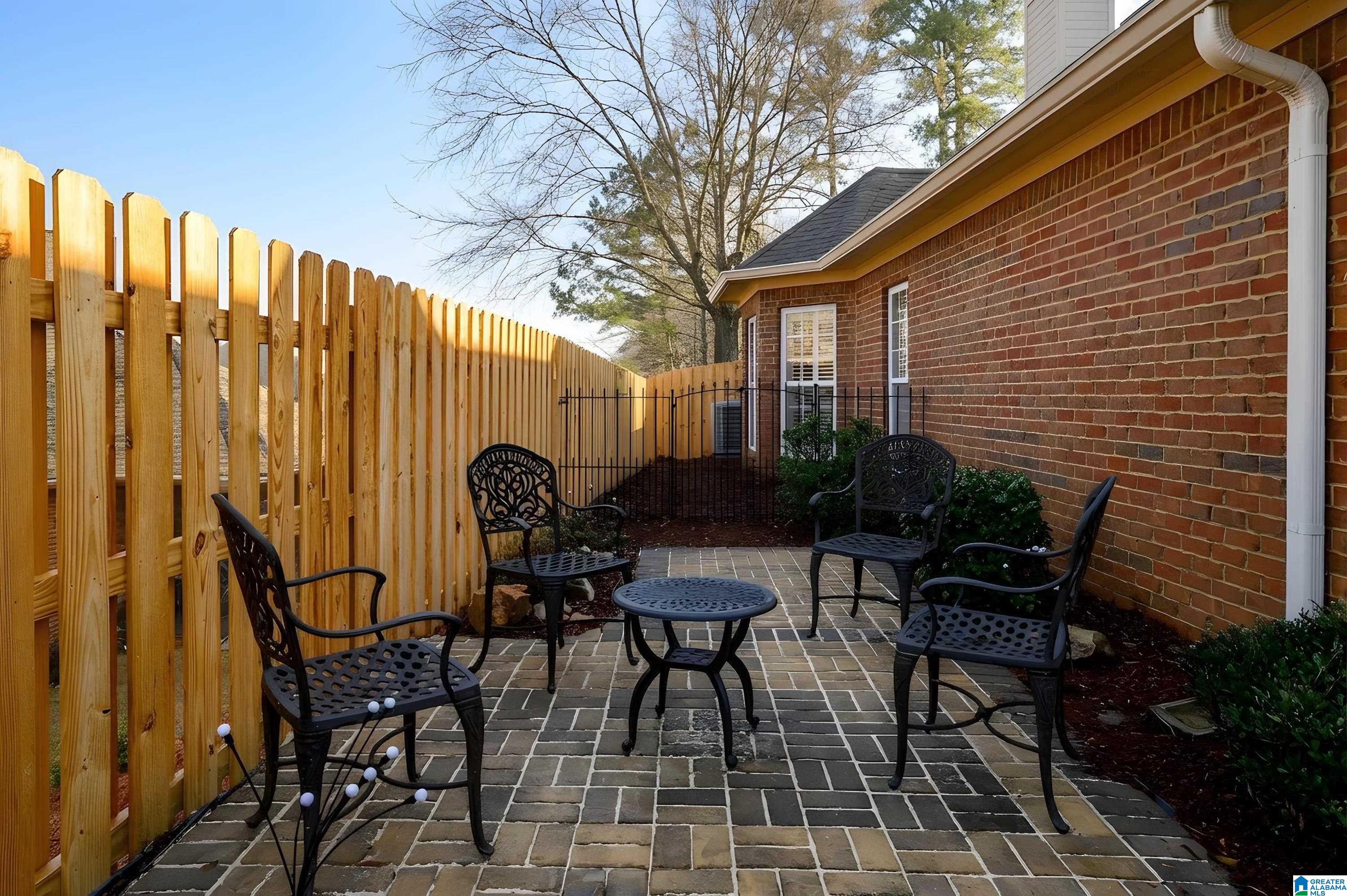 Homes for sale in Birmingham, AL | 712 Narrows Point Circle, Birmingham, AL 35242 | MLS# 21446629