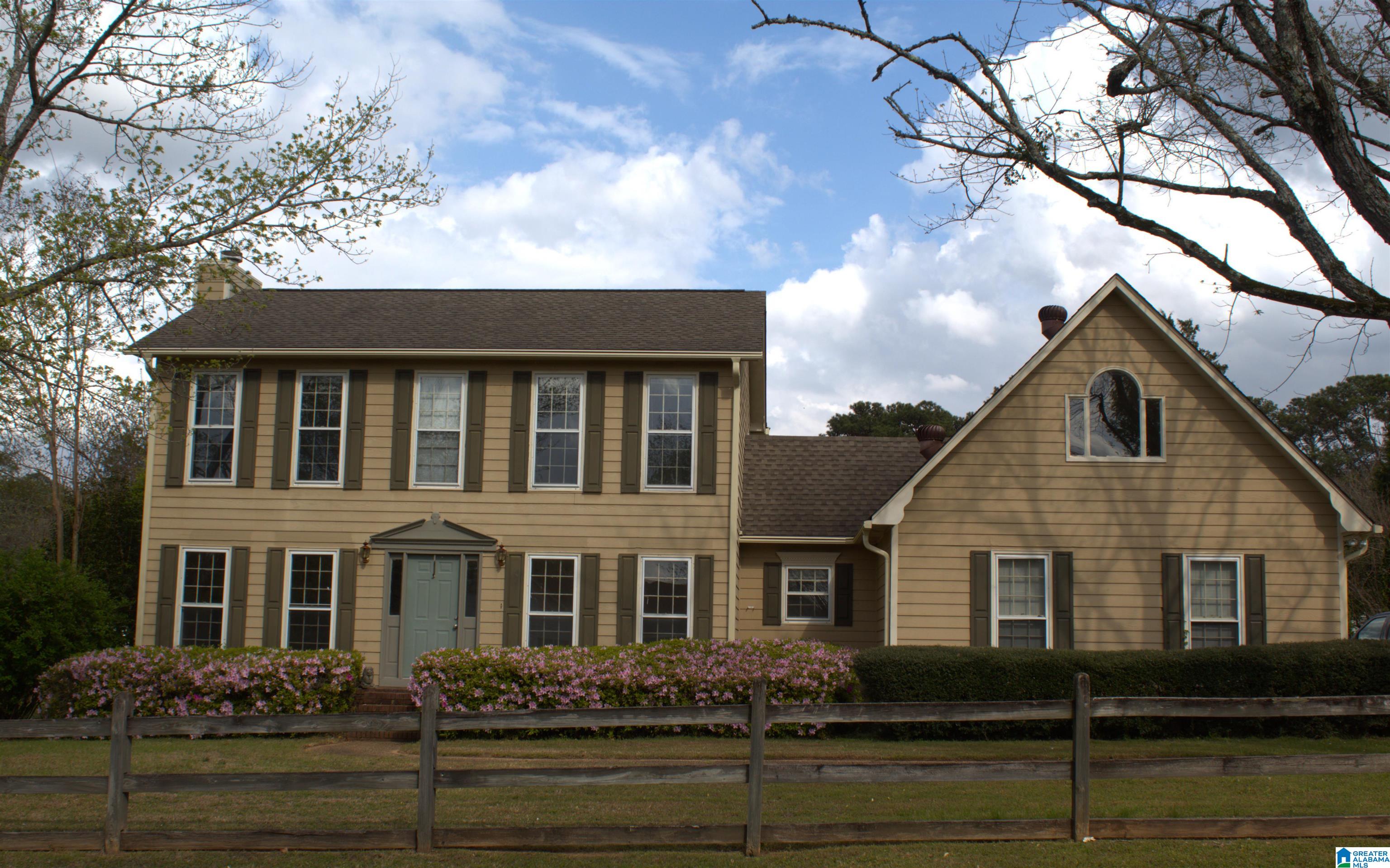 Photo 1 of Sale Pending at 143 Cedar Rock Rd, Leeds, AL 35094 | MLS# 21446743 | Listing updated on 2026-09-11
