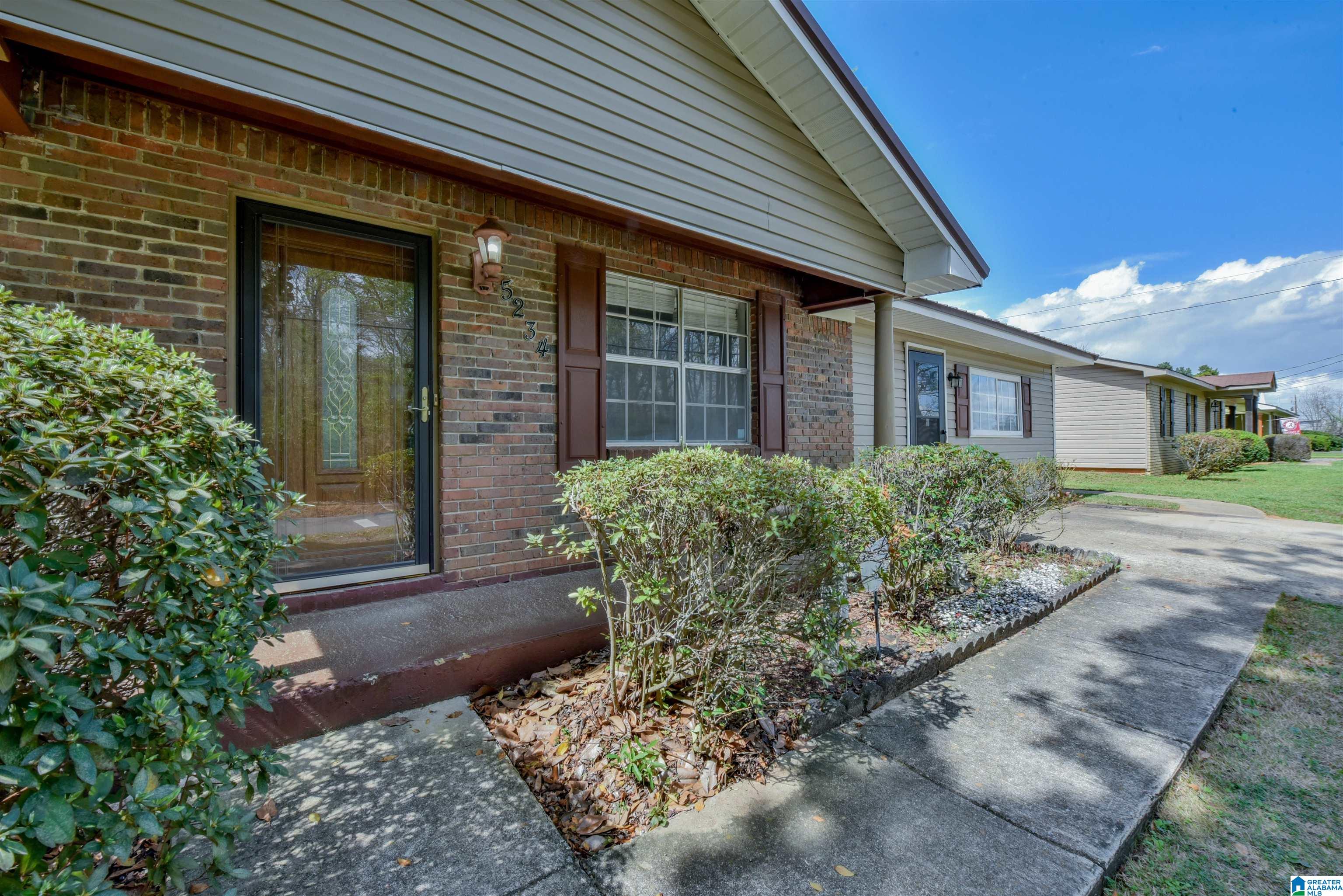 Homes for sale in Tuscaloosa, AL | 5234 12Th Avenue E, Tuscaloosa, AL 35405 | MLS# 21446745