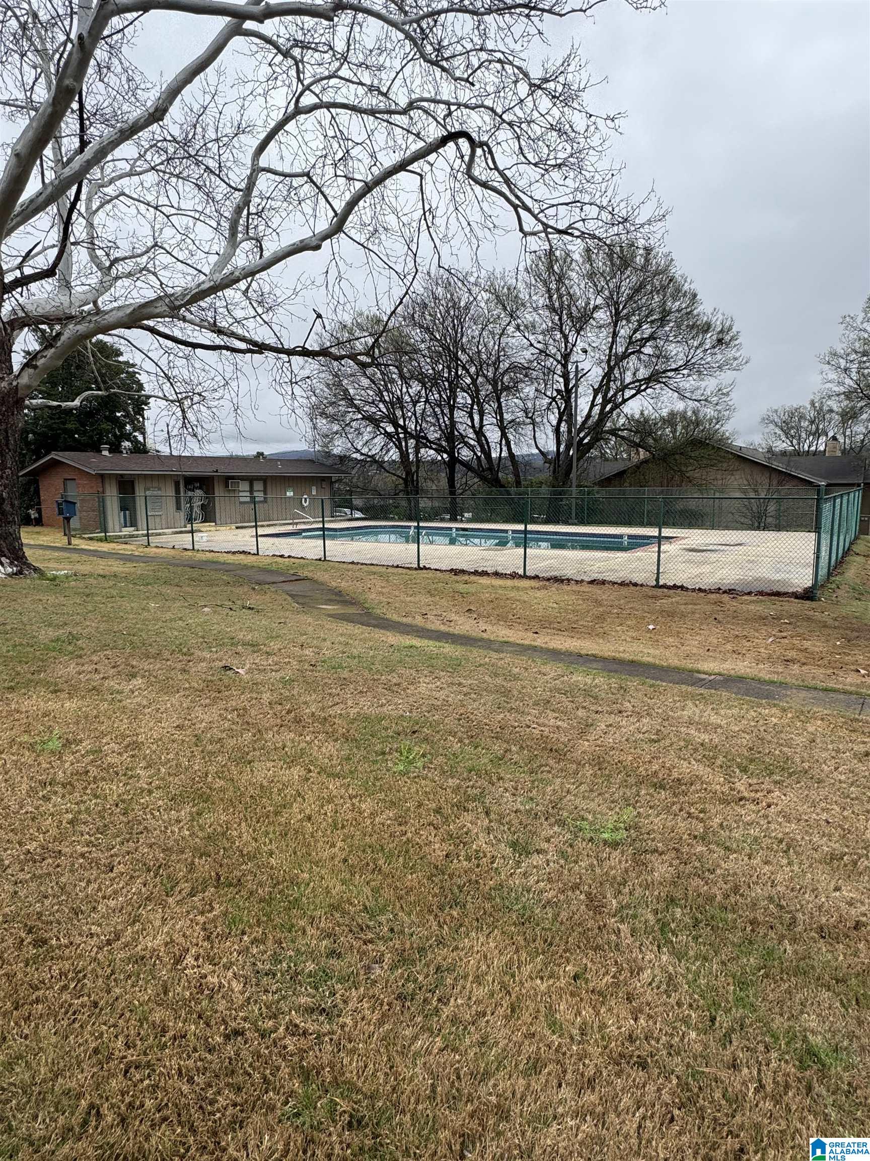 Homes for sale in Huntsville, AL | 2107 Colony Dr Sw #2107, Huntsville, AL 35802 | MLS# 21446752