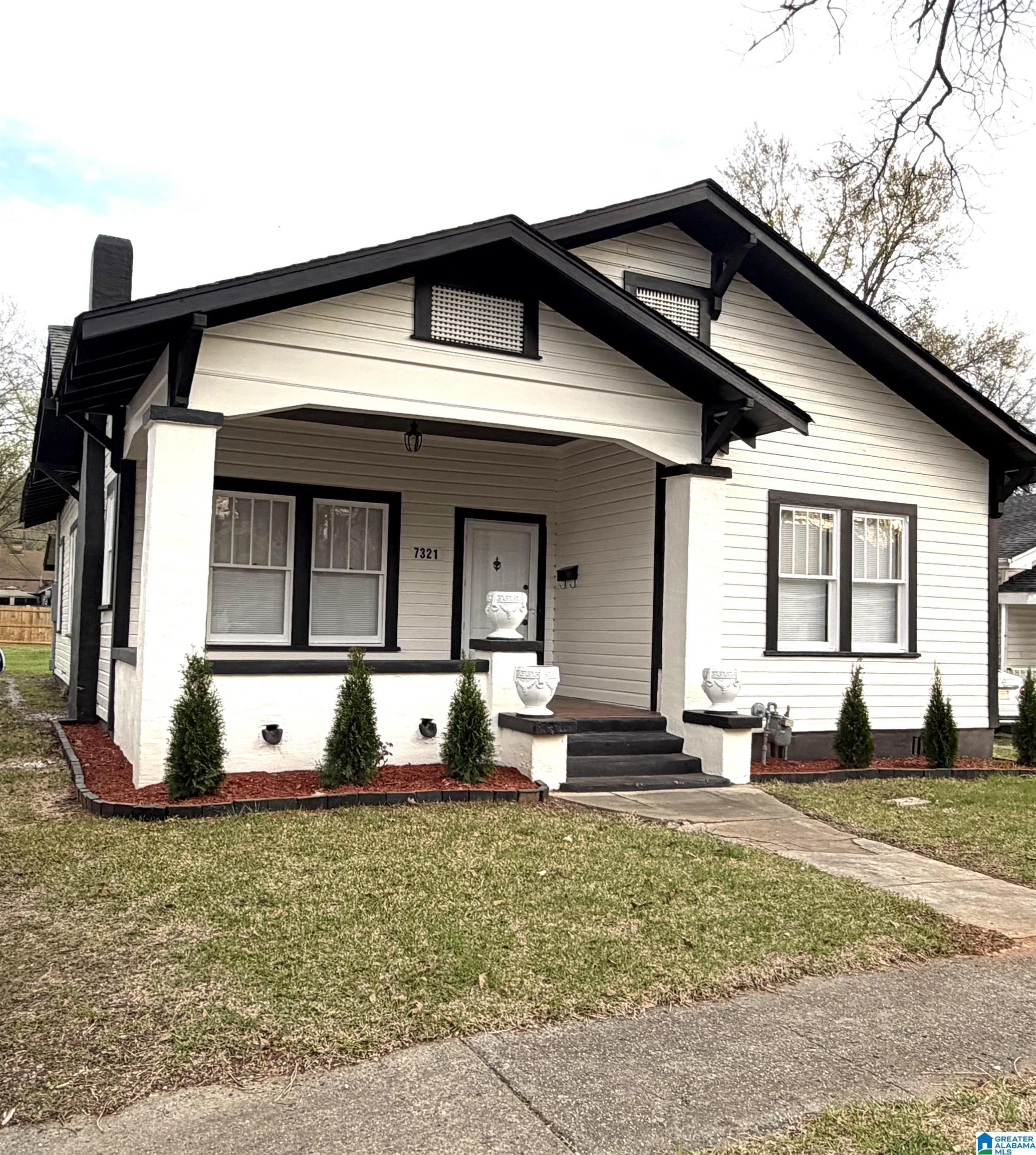 Homes for sale in Birmingham, AL | 7321 Division Avenue, Birmingham, AL 35206 | MLS# 21446759