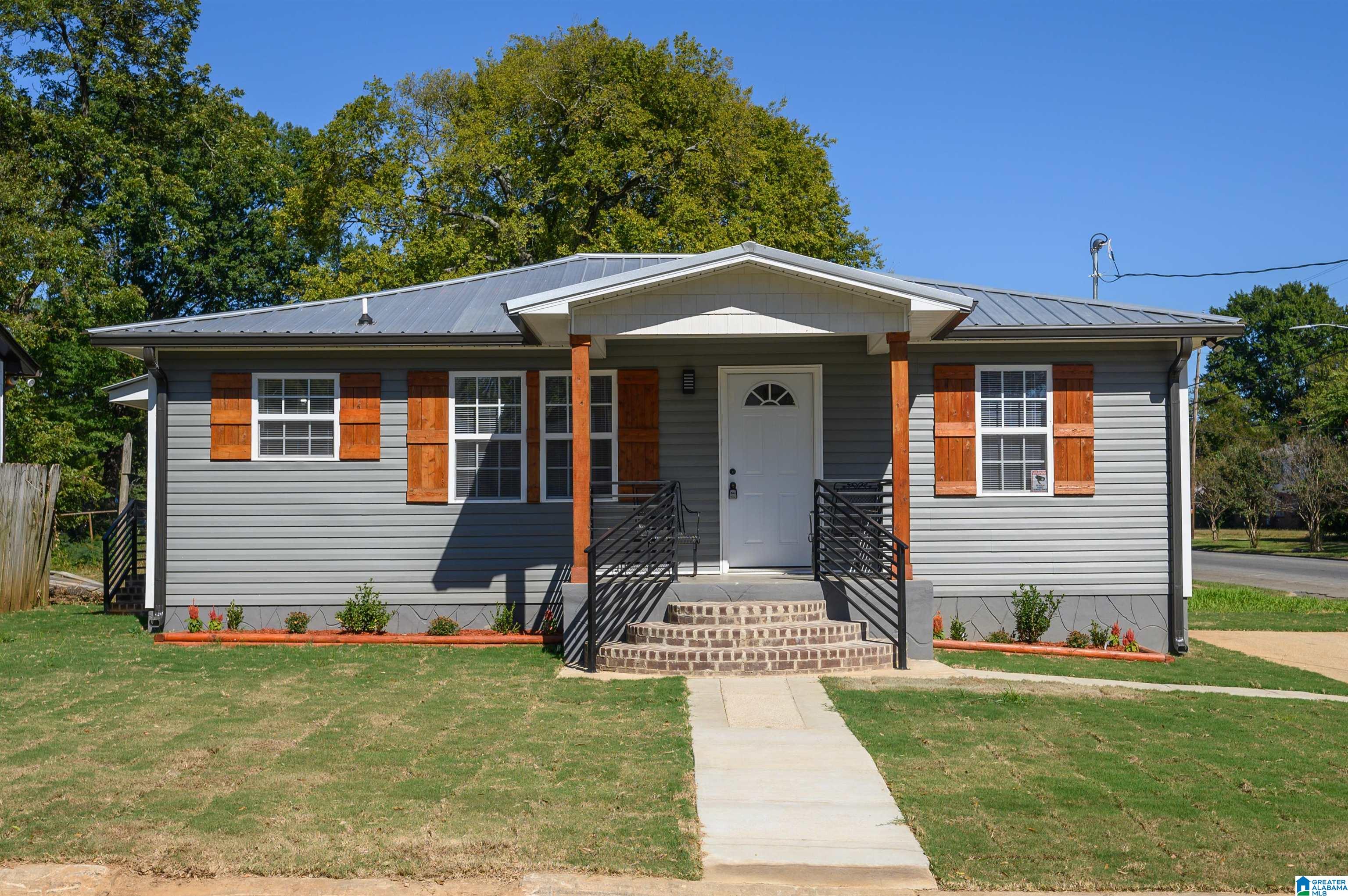 Homes for sale in Birmingham, AL | 517 22nd Street, Birmingham, AL 35211 | MLS# 21446804