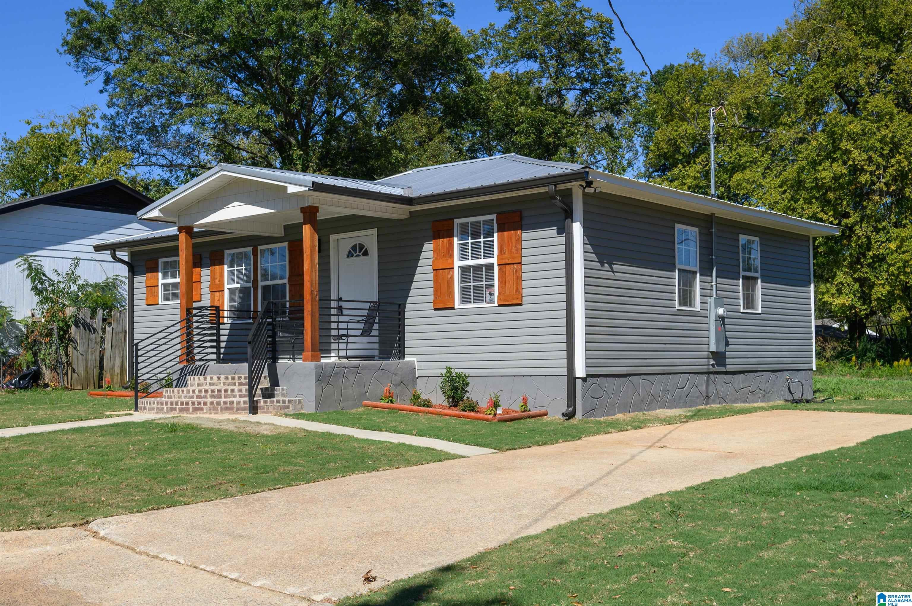 Homes for sale in Birmingham, AL | 517 22nd Street, Birmingham, AL 35211 | MLS# 21446804