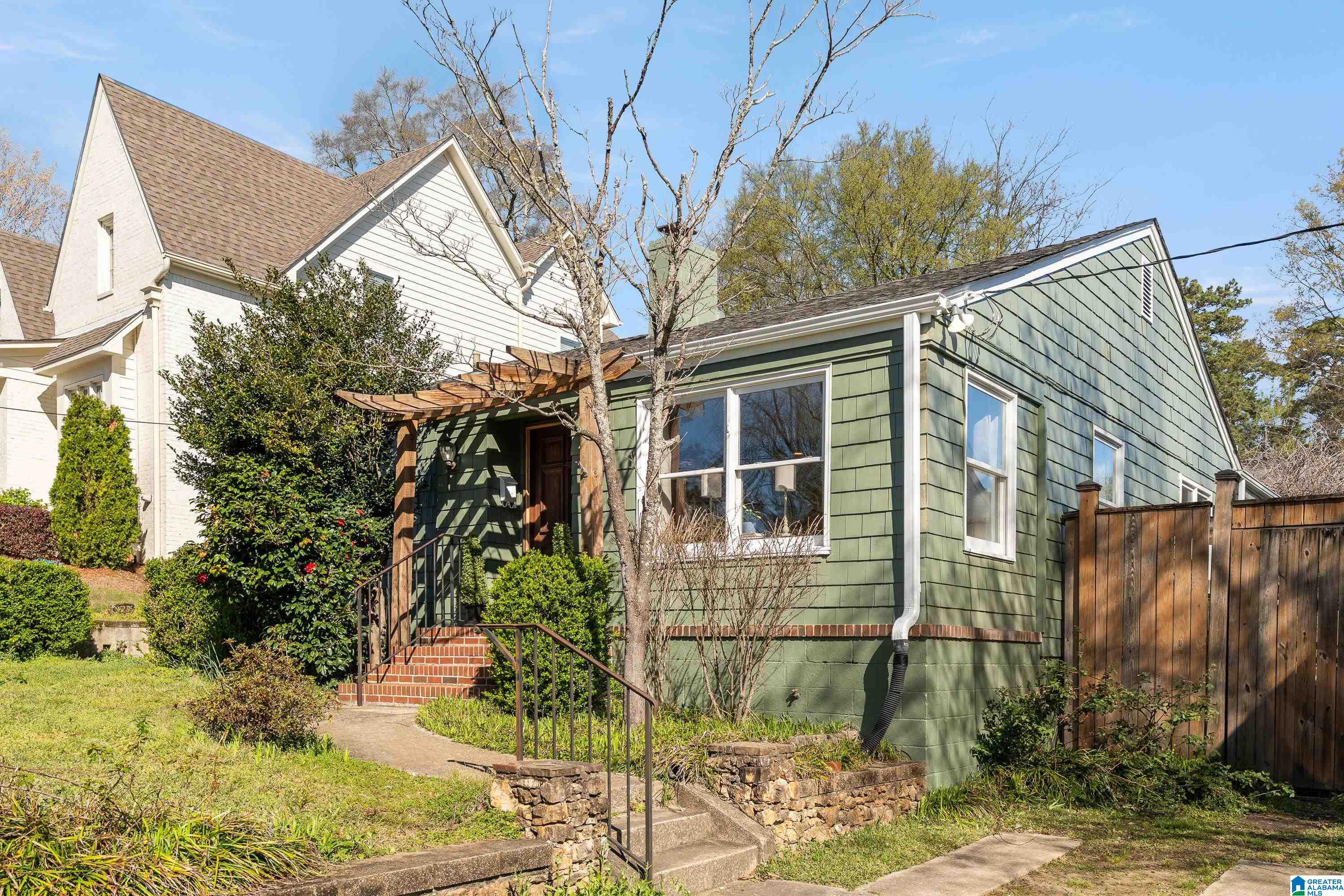 Homes for sale in Homewood, AL | 914 Highland Road, Homewood, AL 35209 | MLS# 21446821