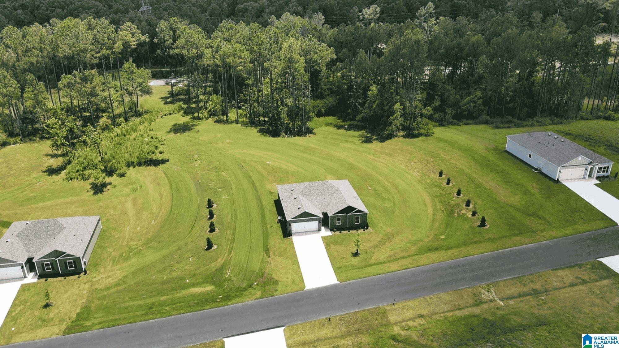 3rd image of 5460 Shady Maple Dr, Bessemer, AL 35022 | MLS# 21446913
