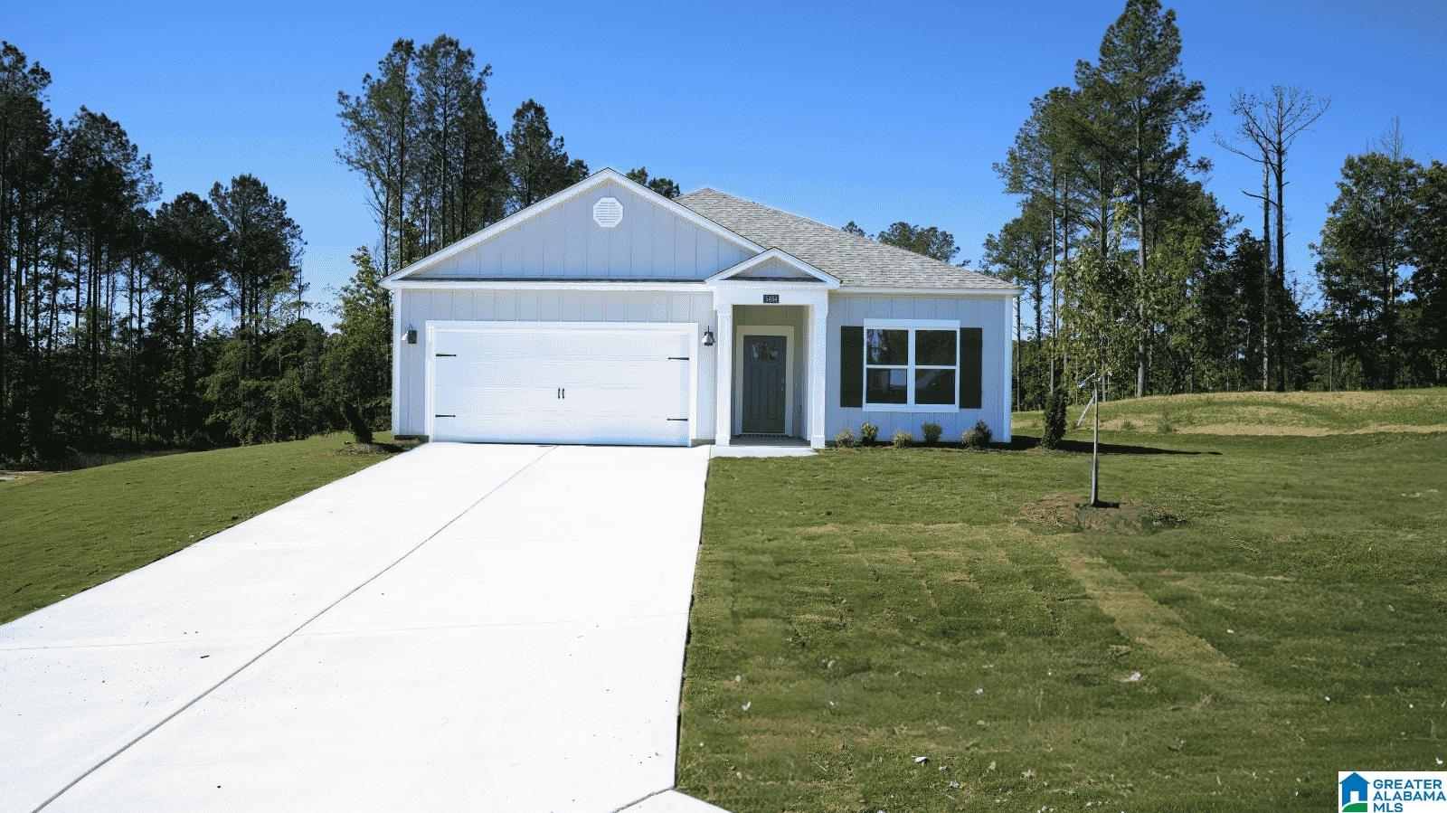 Homes for sale in Bessemer, AL | 5464 Shady Maple Dr, Bessemer, AL 35022 | MLS# 21446917