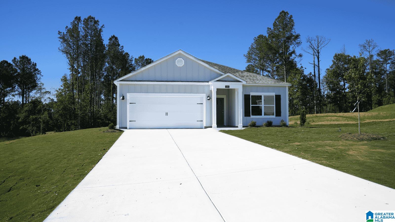 Homes for sale in Bessemer, AL | 5464 Shady Maple Dr, Bessemer, AL 35022 | MLS# 21446917