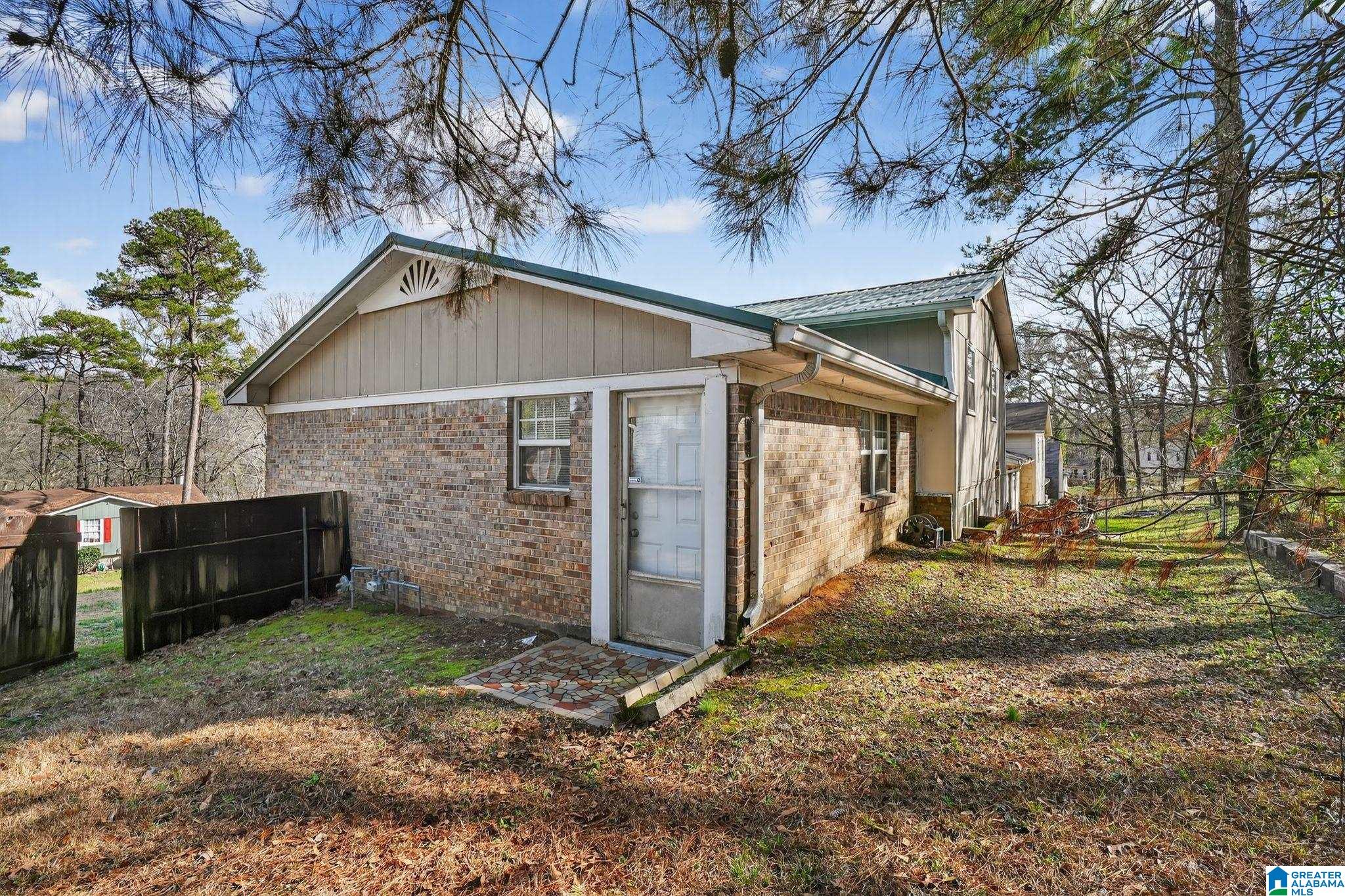 2nd image of 4012 Saint John Lane Nw, Birmingham, AL 35215 | MLS# 21446966