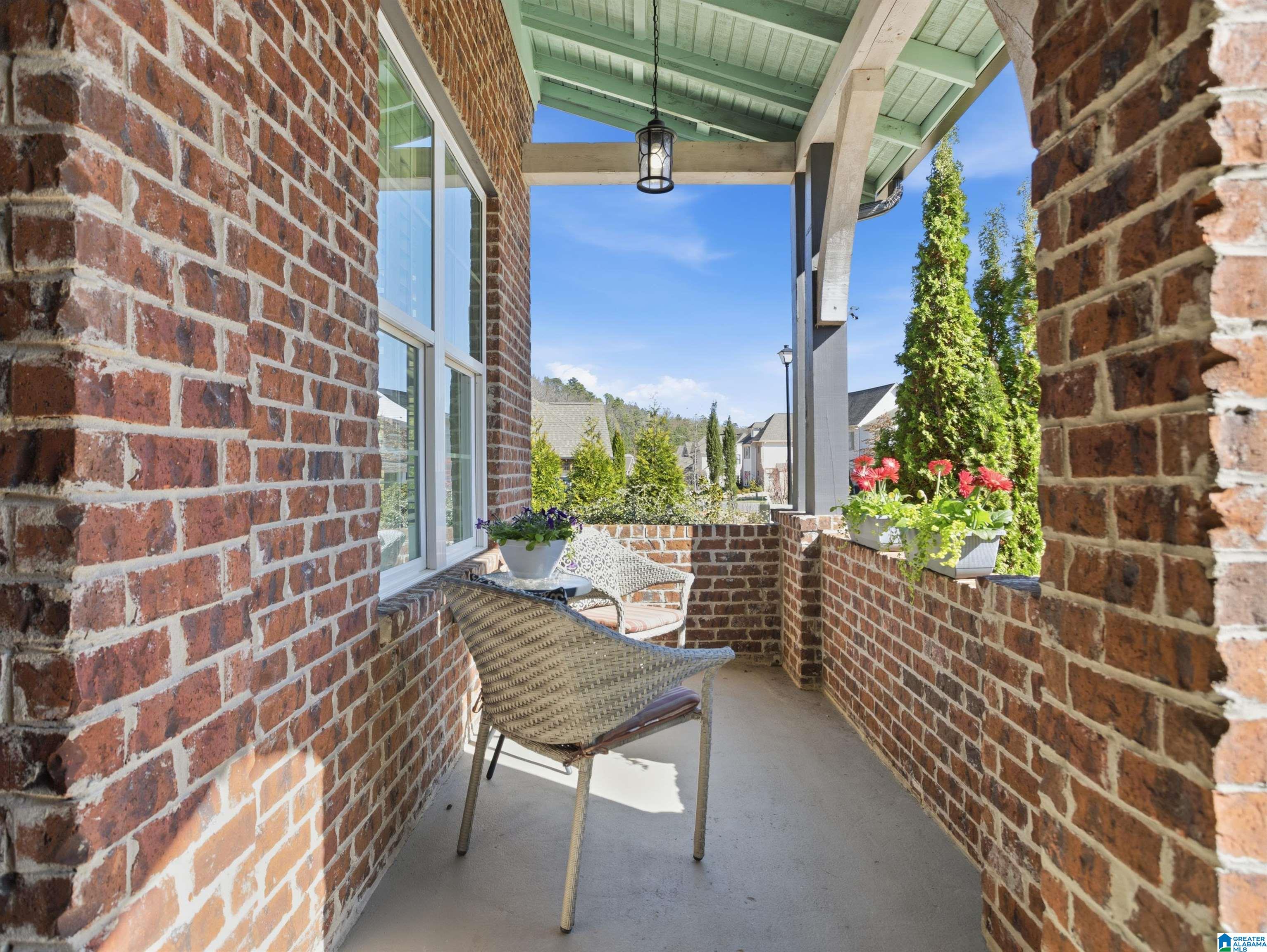 Homes for sale in Birmingham, AL | 553 Griffin Lake Trace, Birmingham, AL 35242 | MLS# 21446972