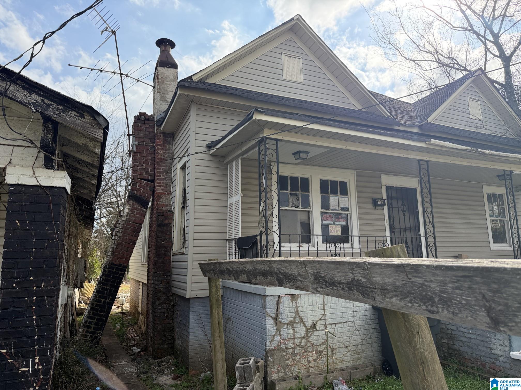 Homes for sale in Birmingham, AL | 1557 Cleveland Avenue Sw, Birmingham, AL 35211 | MLS# 21447037