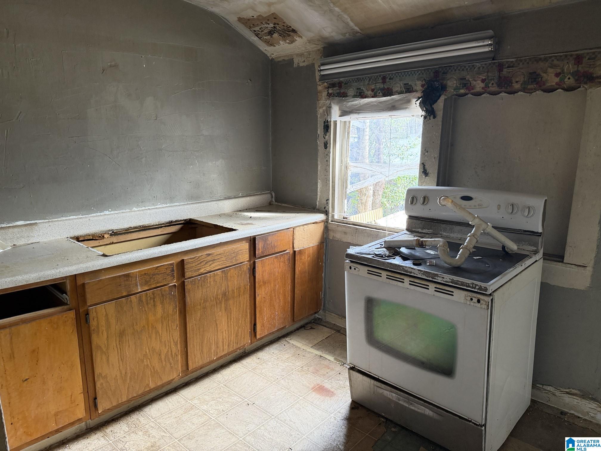 Homes for sale in Birmingham, AL | 1557 Cleveland Avenue Sw, Birmingham, AL 35211 | MLS# 21447037