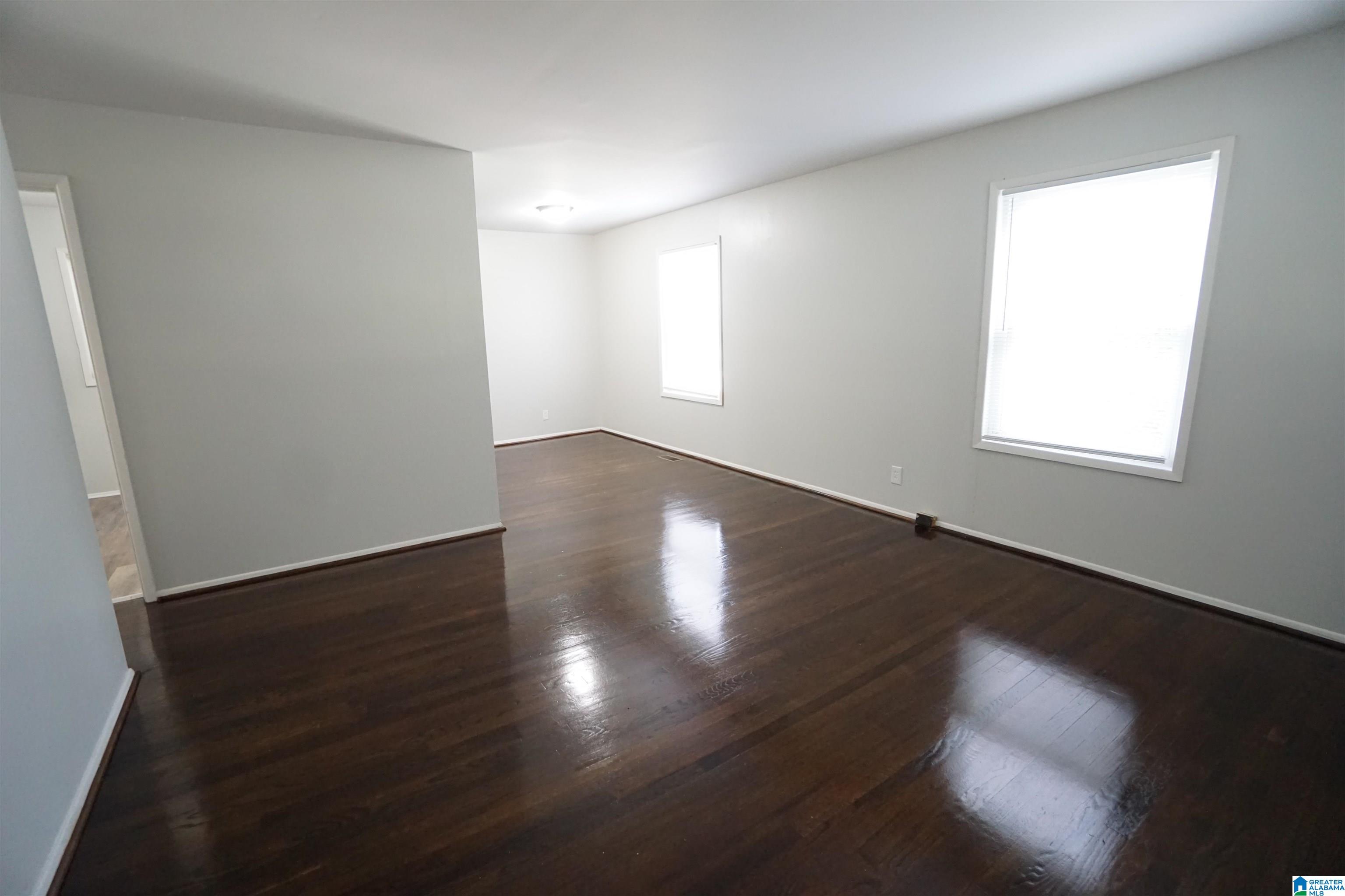 Photo 4 of Single family home for sale at 112 13th Avenue N, Birmingham, AL 35204 | MLS# 21447062 | Listing updated on 2026-04-16