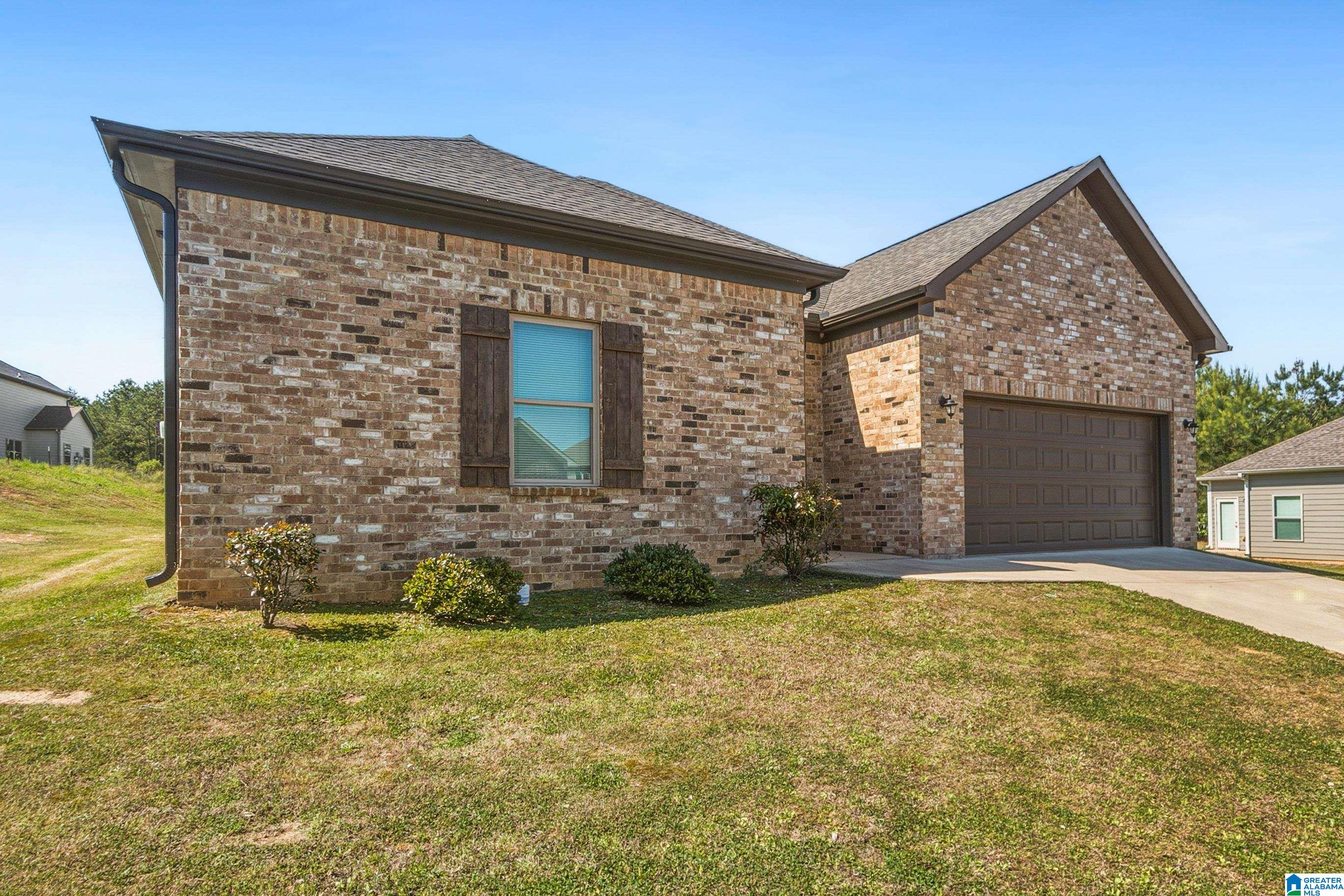 Homes for sale in Brookwood, AL | 15592 Crimson Ridge Circle, Brookwood, AL 35444 | MLS# 21447068