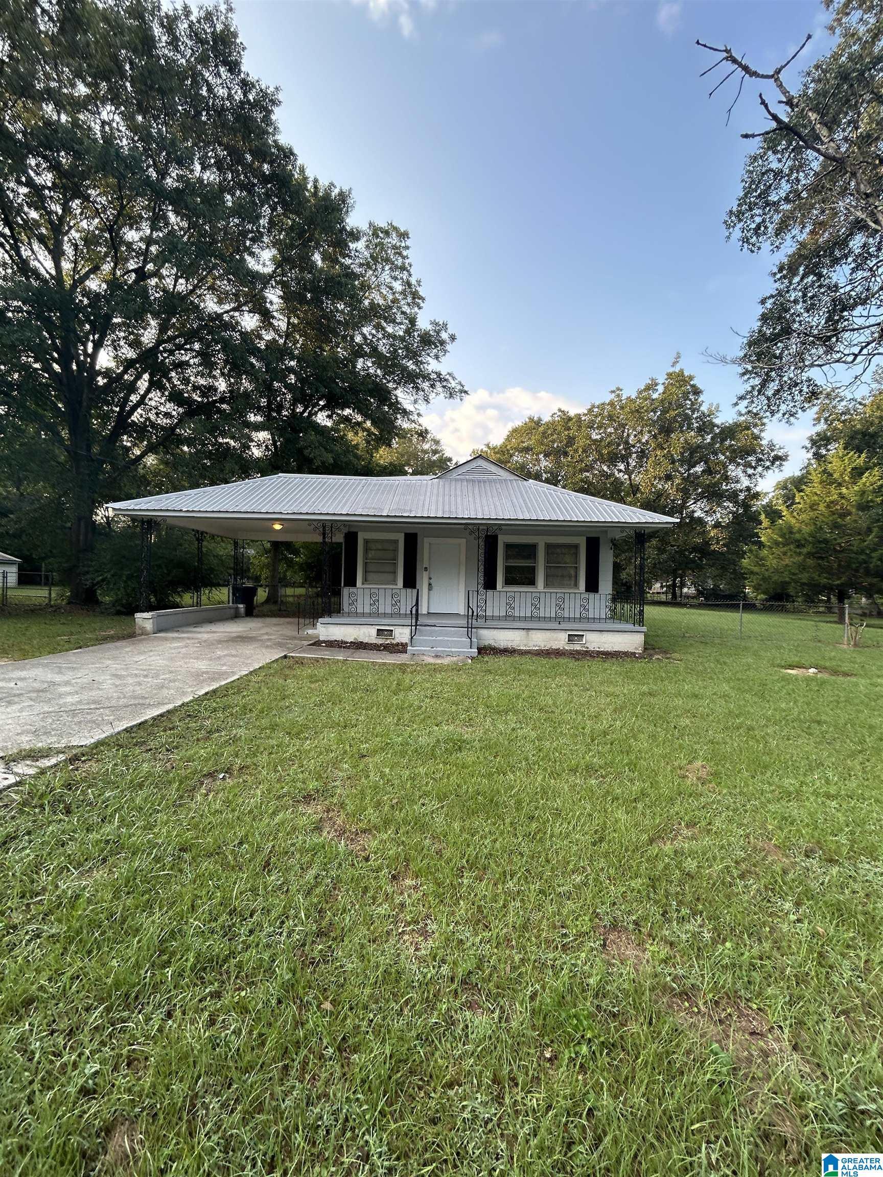 Photo 1 of Single family home for sale at 118 Cooper St, Bessemer, AL 35023 | MLS# 21447070 | Listing updated on 2026-07-17