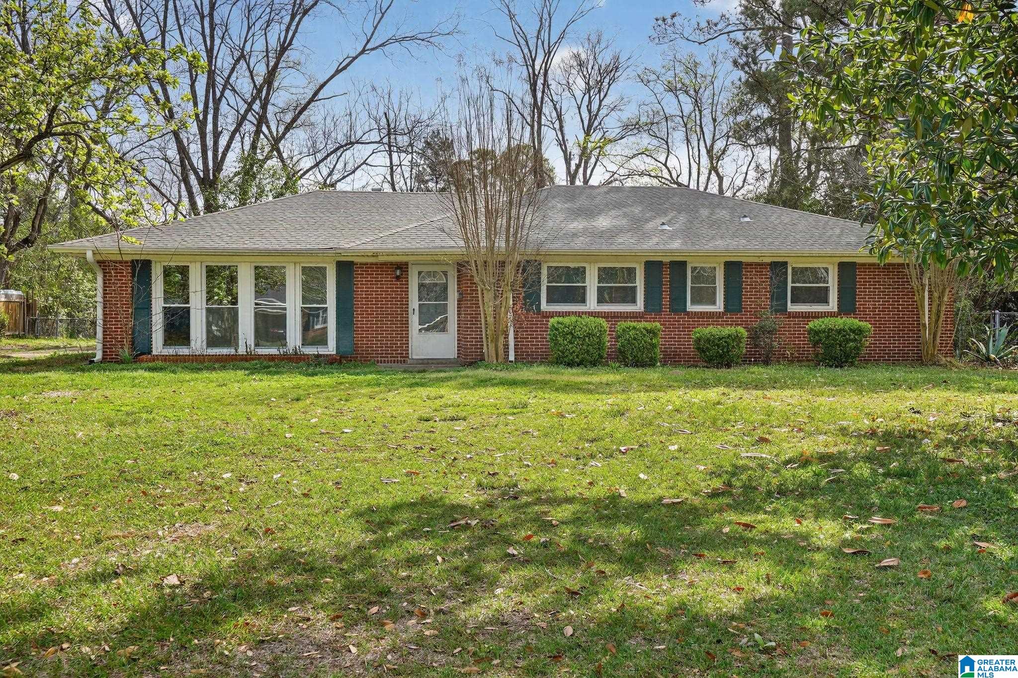 Photo 1 of Single family home for sale at 2641 Fairmont Rd, Montgomery, AL 36111 | MLS# 21447133 | Listing updated on 2026-07-17