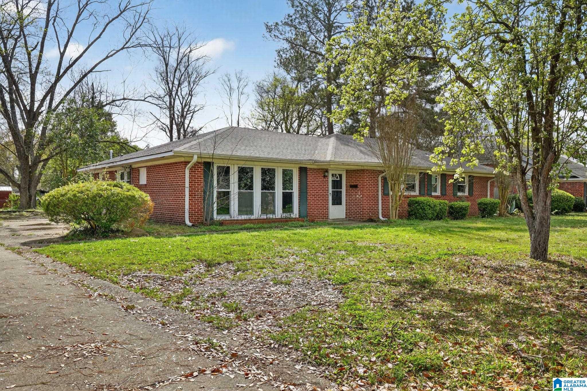 Photo 2 of Single family home for sale at 2641 Fairmont Rd, Montgomery, AL 36111 | MLS# 21447133 | Listing updated on 2026-07-17